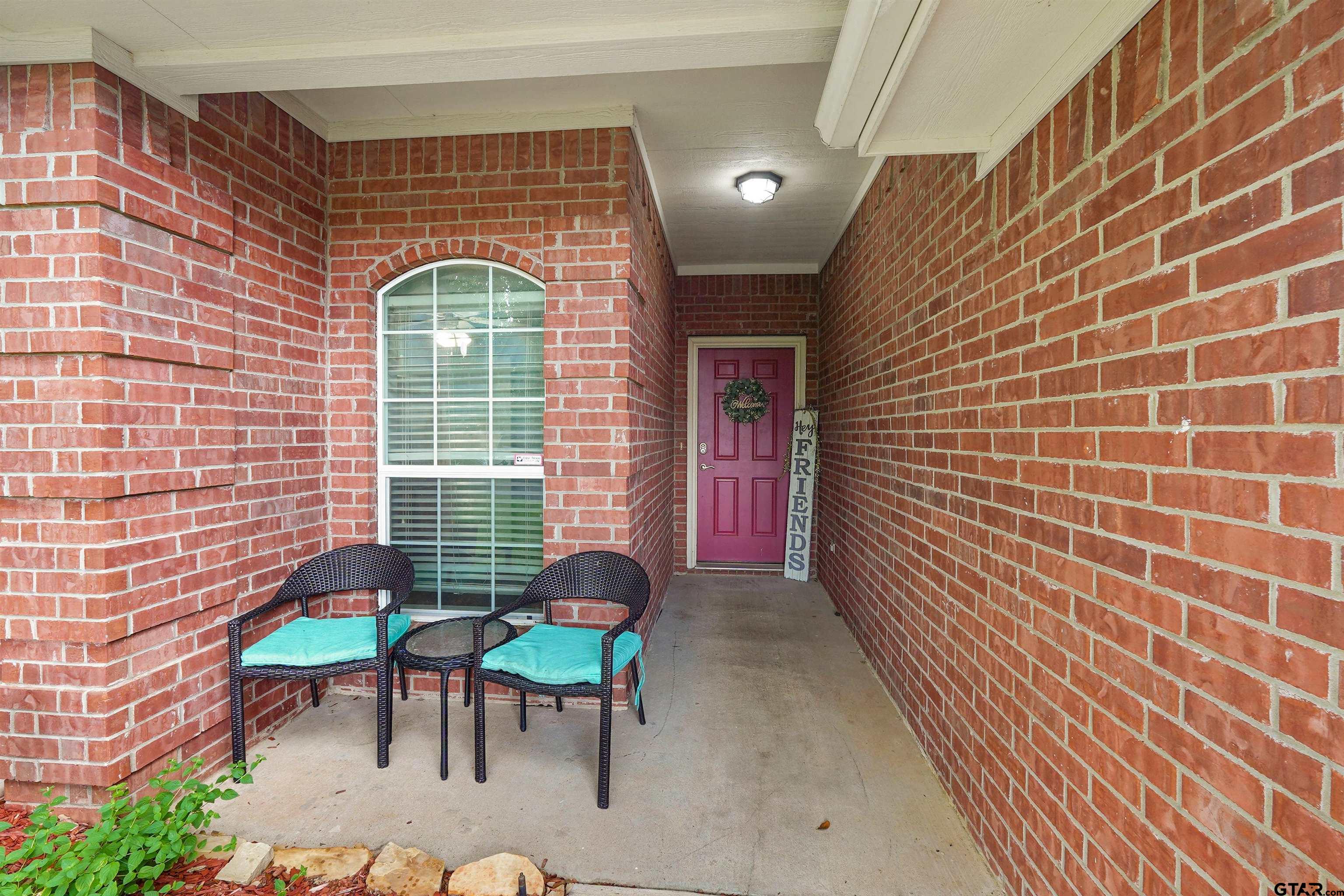 411 Amanda Ct