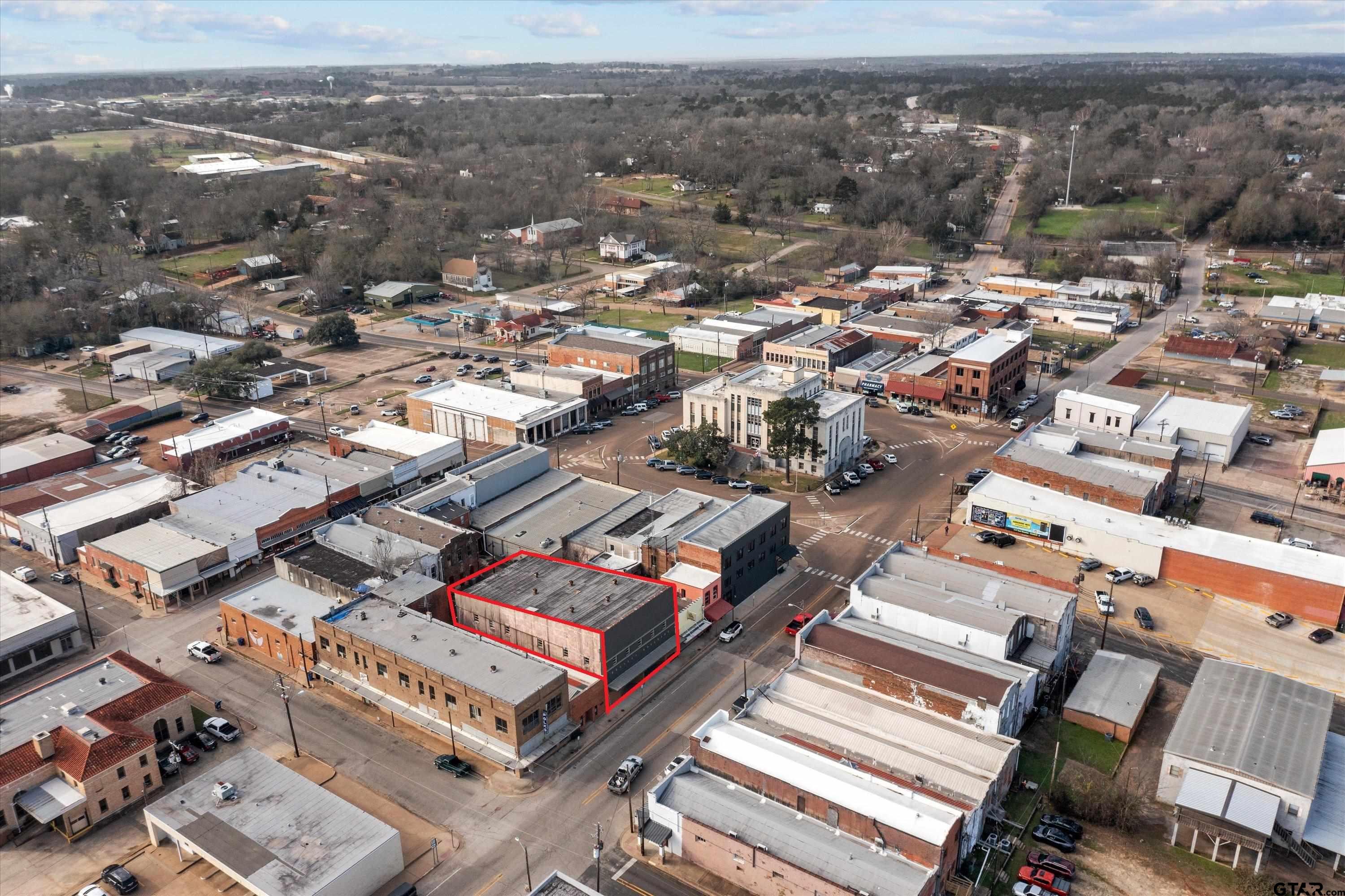 513 E Houston Avenue