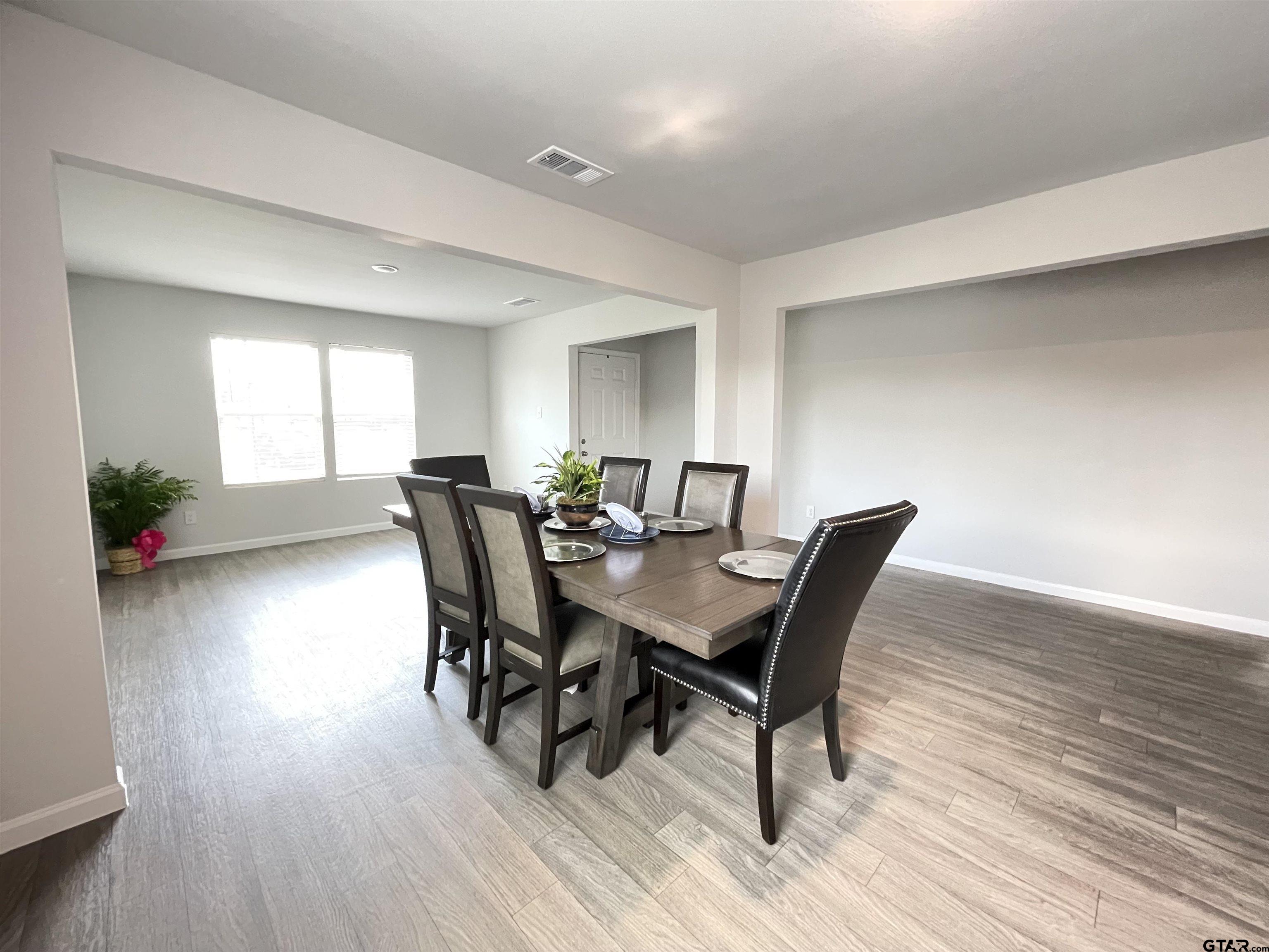 1007 Ripplewood Circle