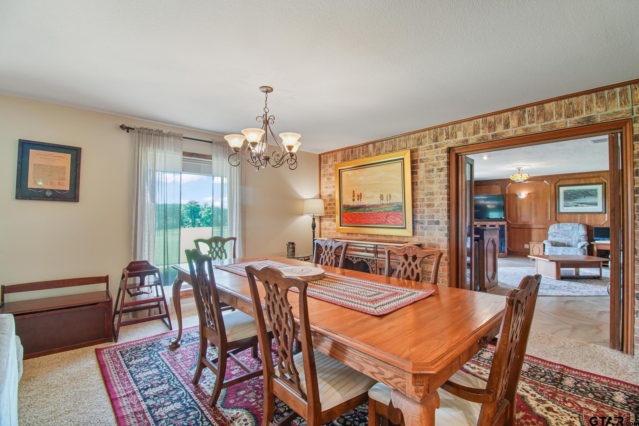 11074 W Highway 64 (3 Homes+50ac)