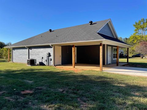 A home in Bullard