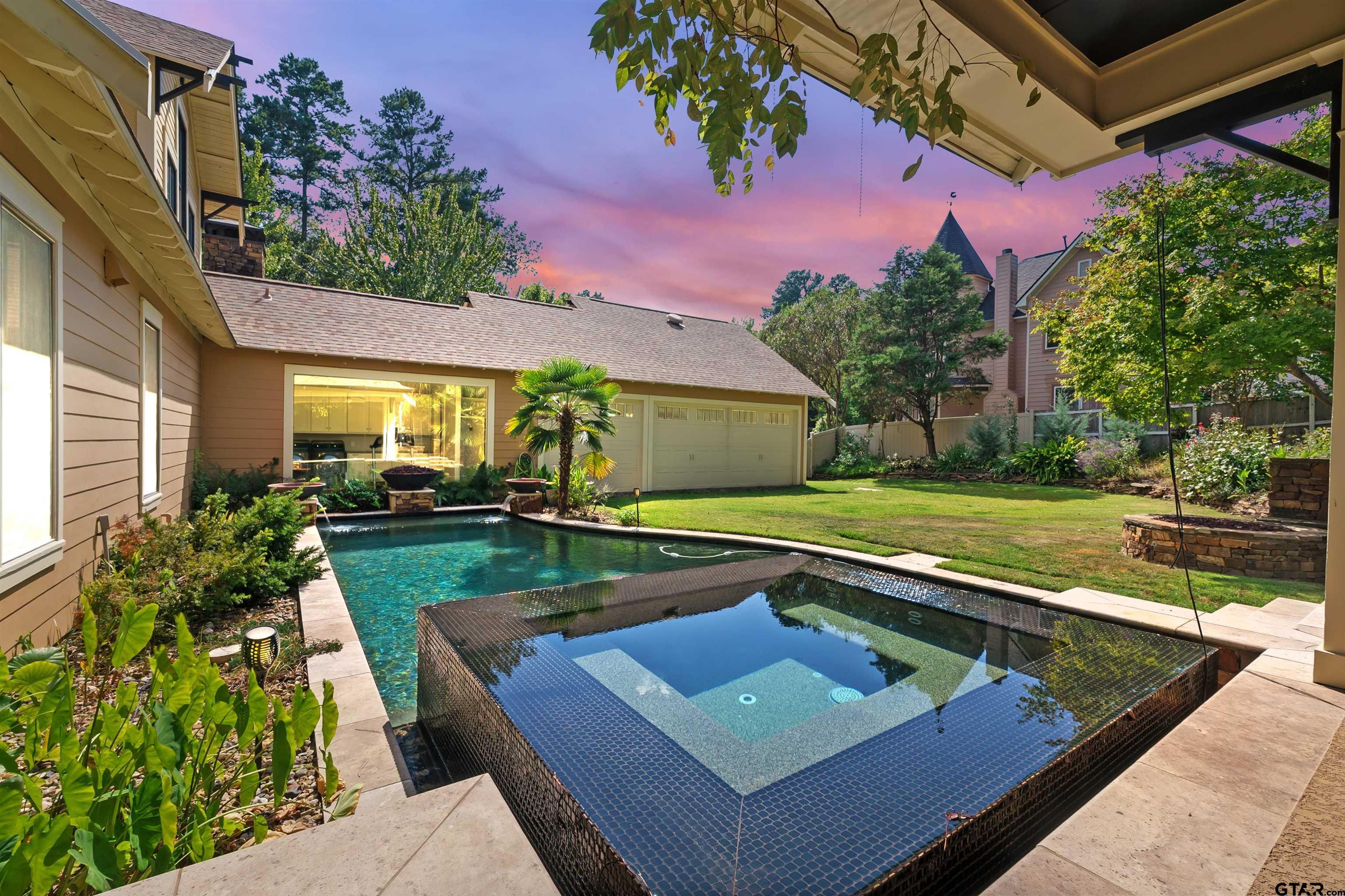 3938 Charleston Park