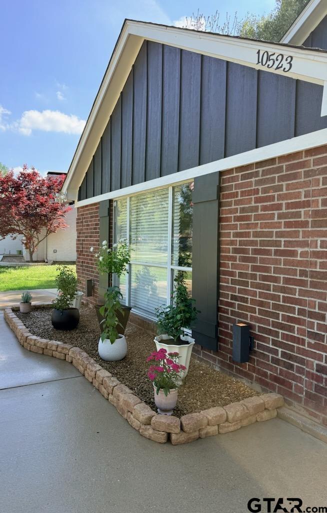 10523 COUNTY ROAD 35