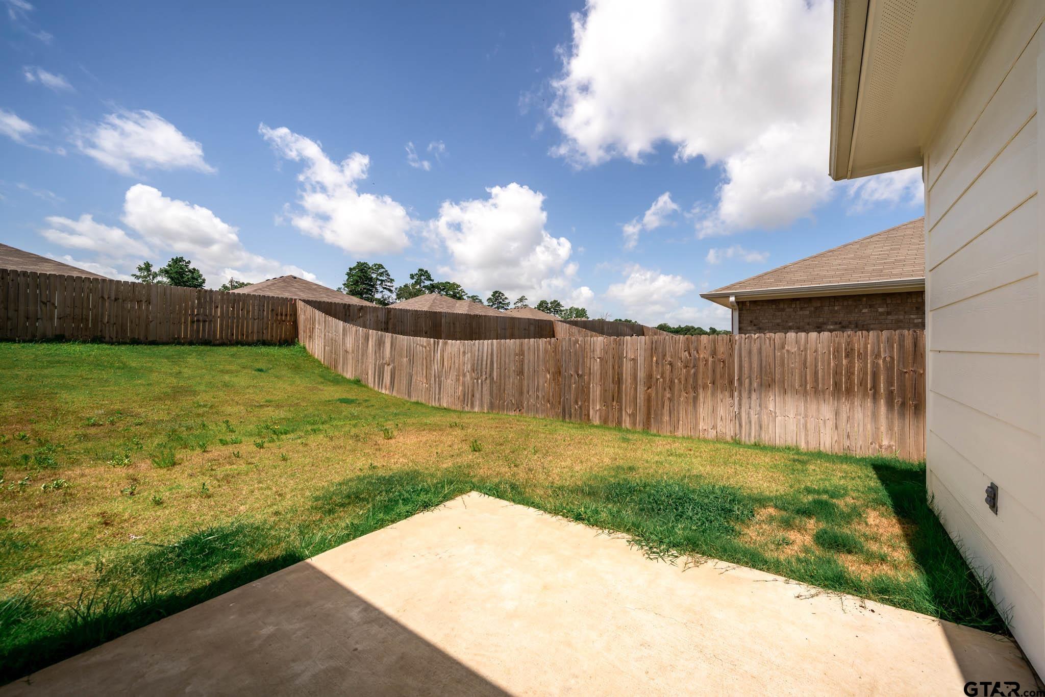 1439 Monterey Dr