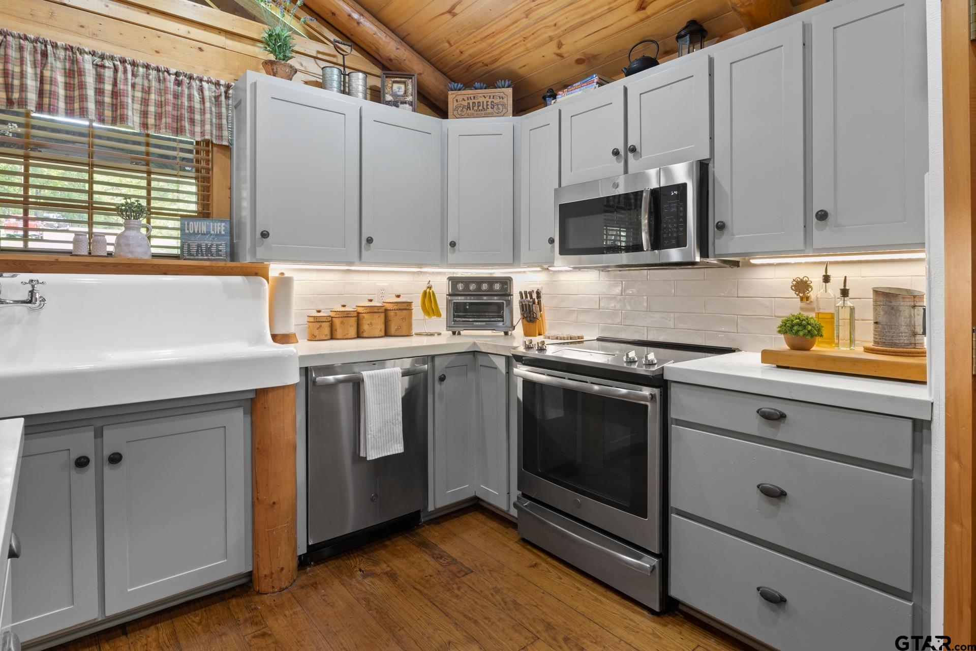 783 County Road 2430