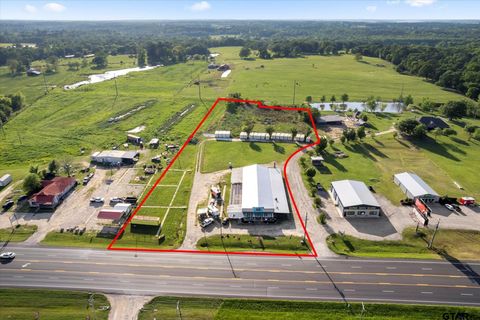 2516 HWY 271N Pittsburg TX 75686