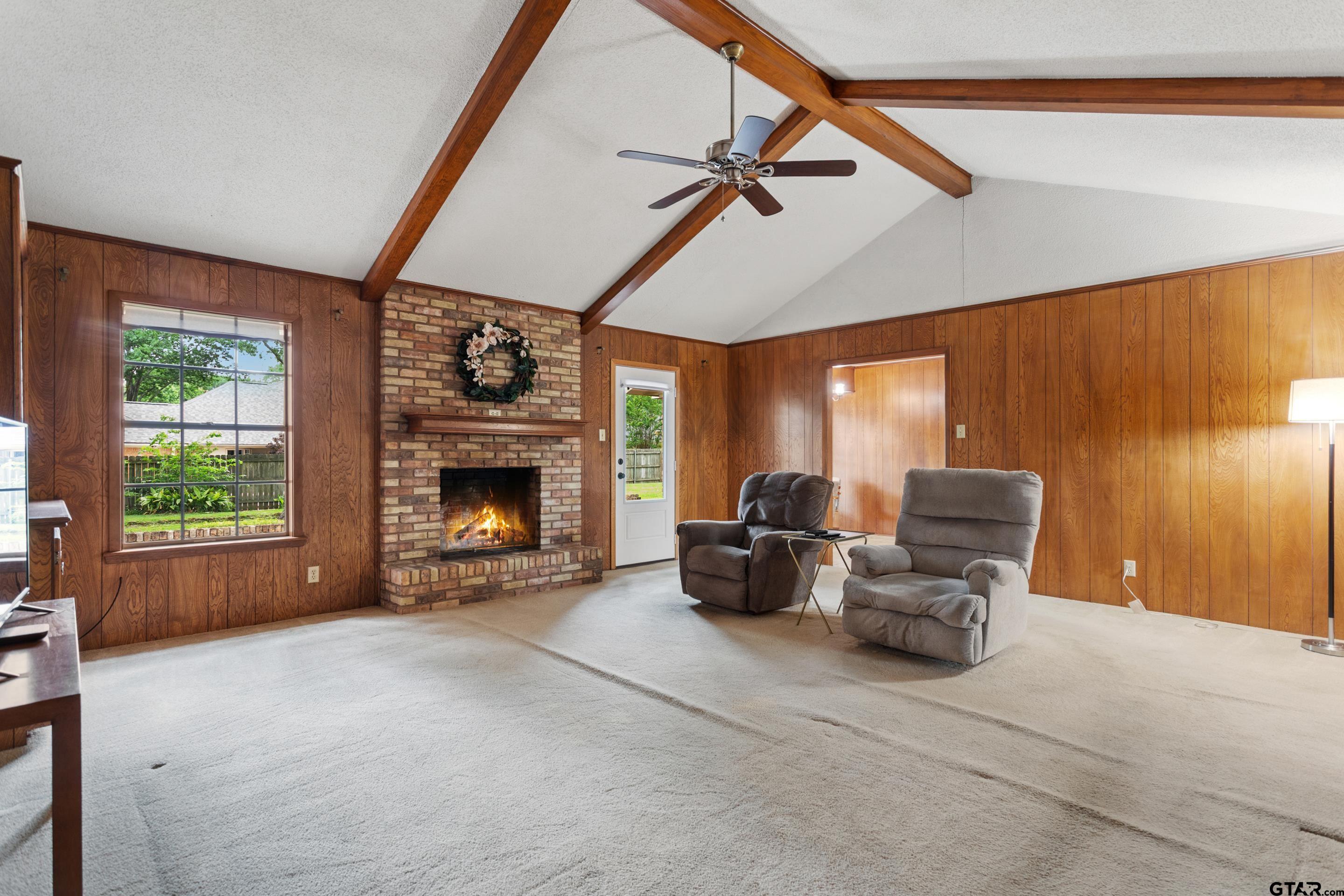 4805 Picadilly Pl.