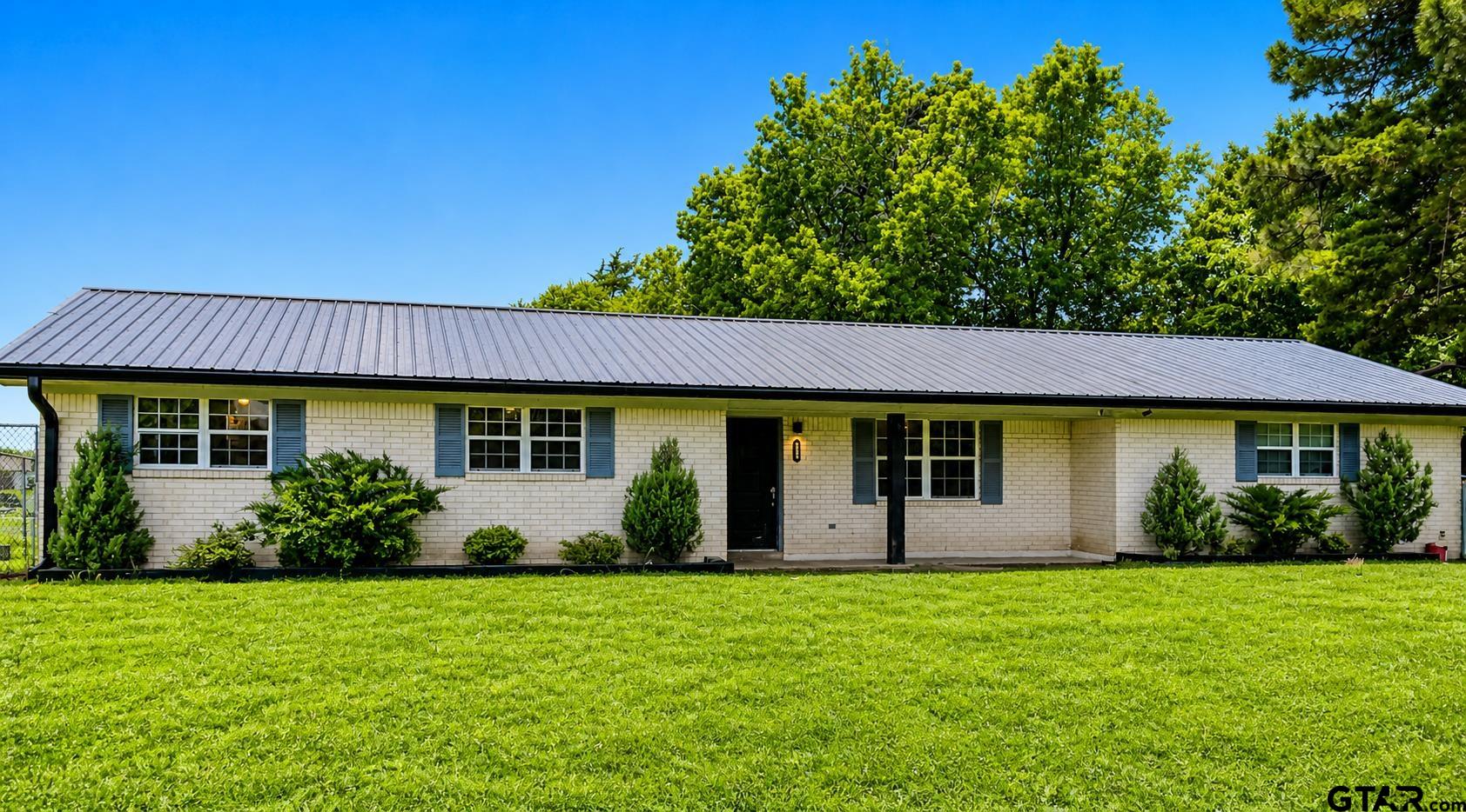 546 Old San Augustine Hwy