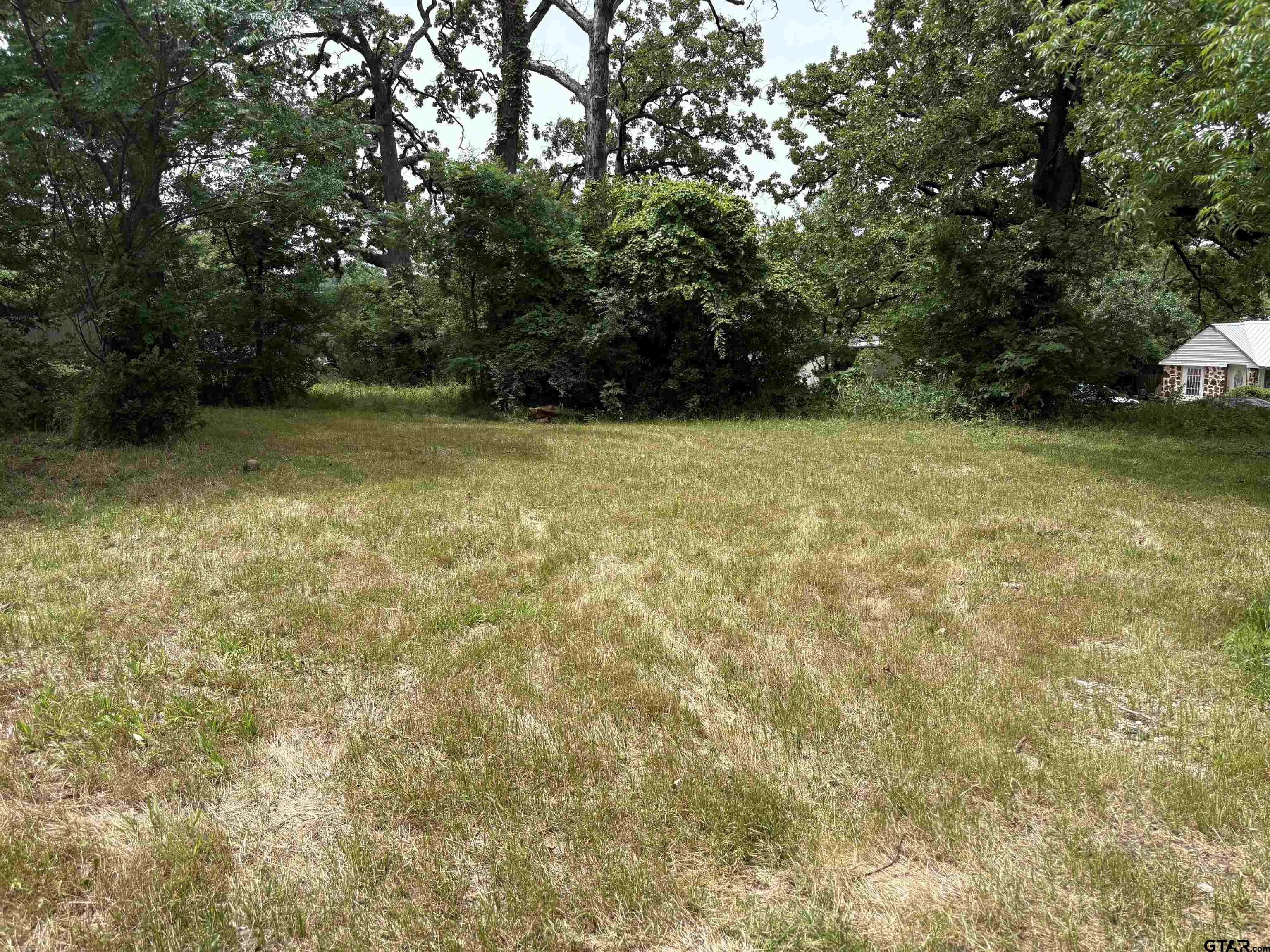 216 Nettles Dr