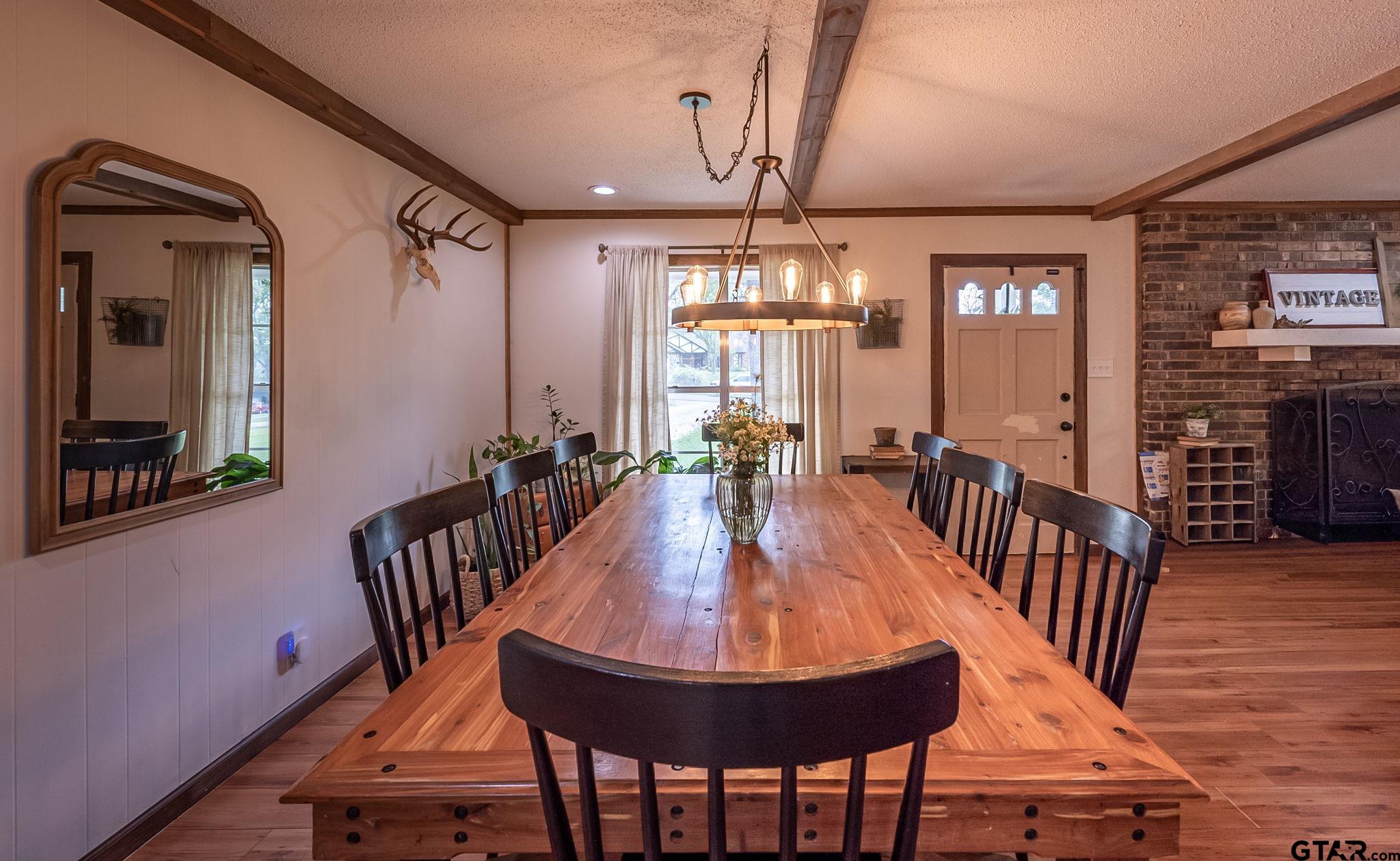 10694 County Road 2206