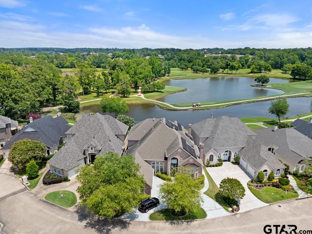 7050 Walden Dr