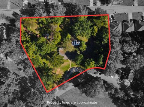 1605 8th Mt Pleasant TX 75455