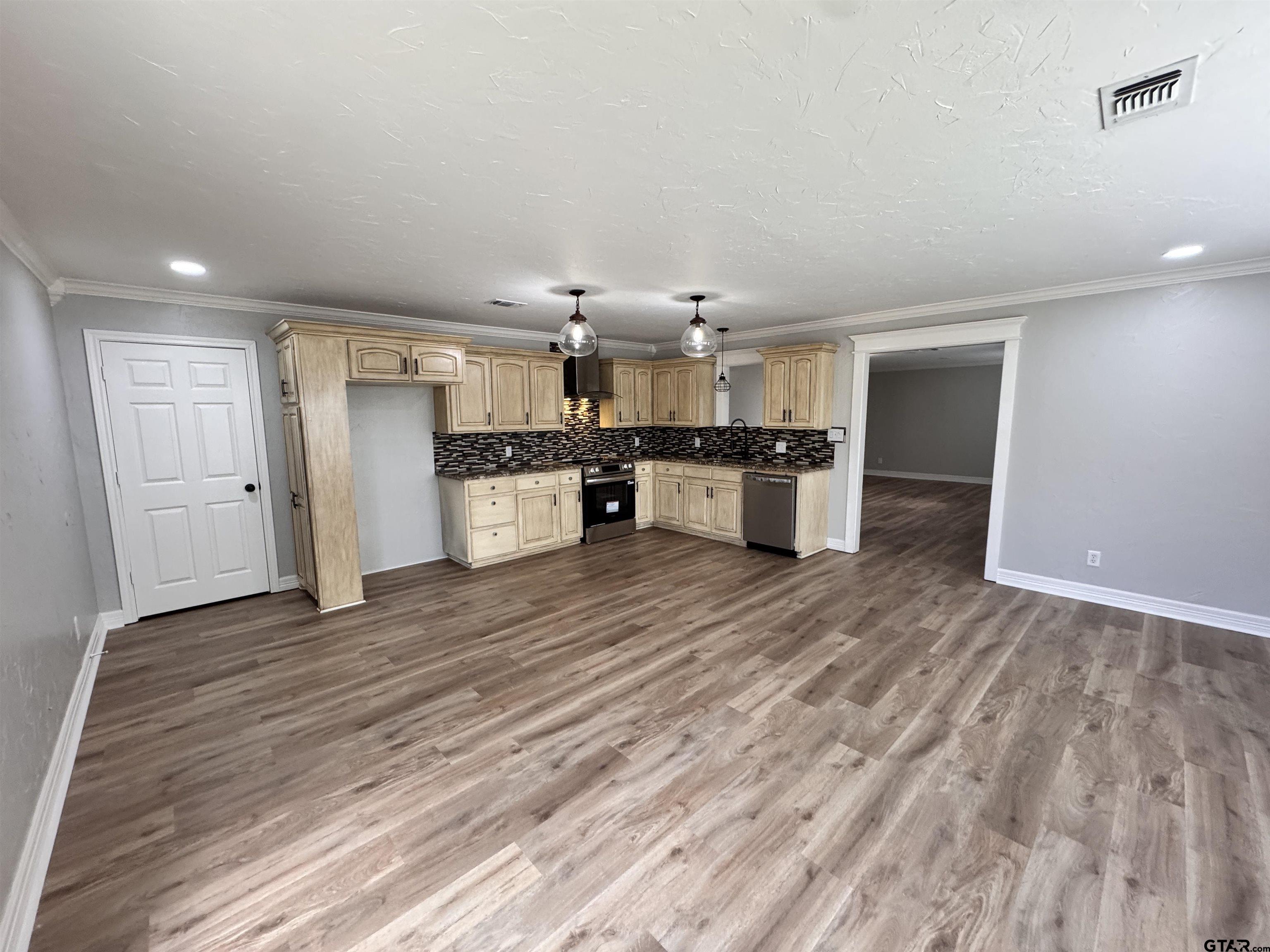 194 County Road 1720