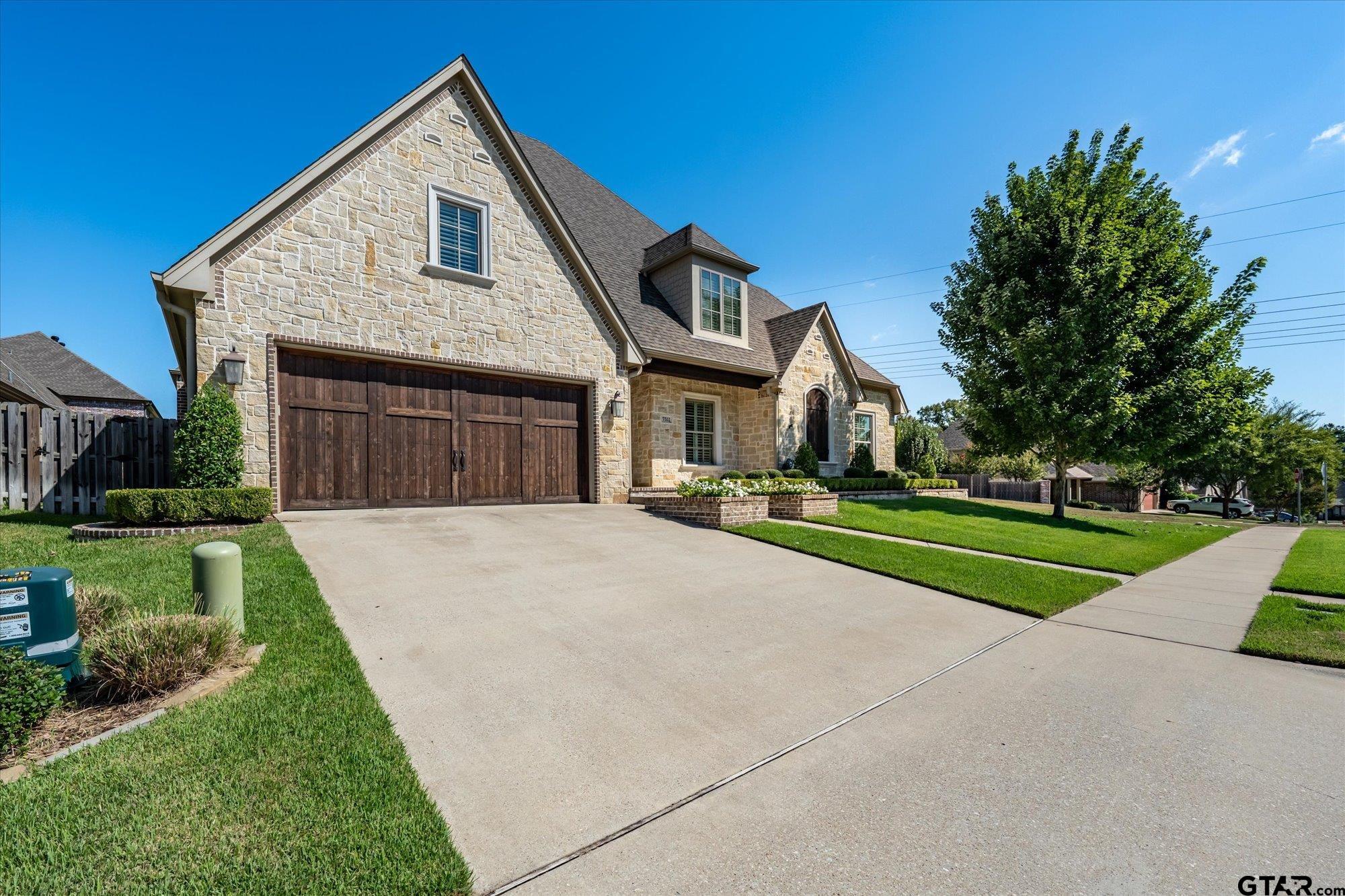 7511 Princedale