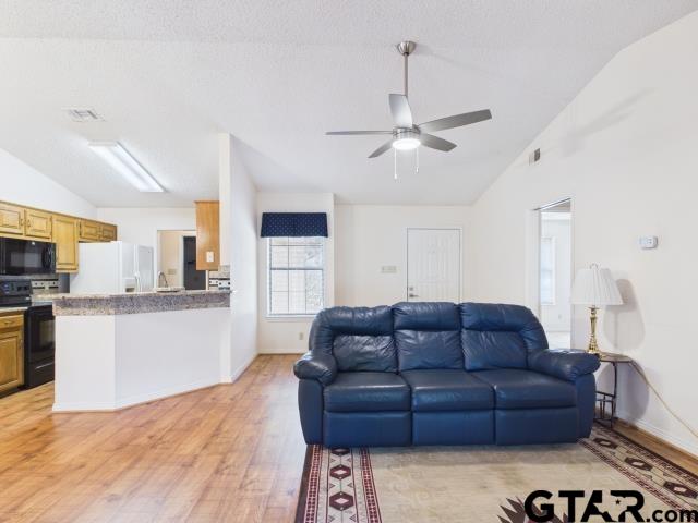 782 Southwood Dr