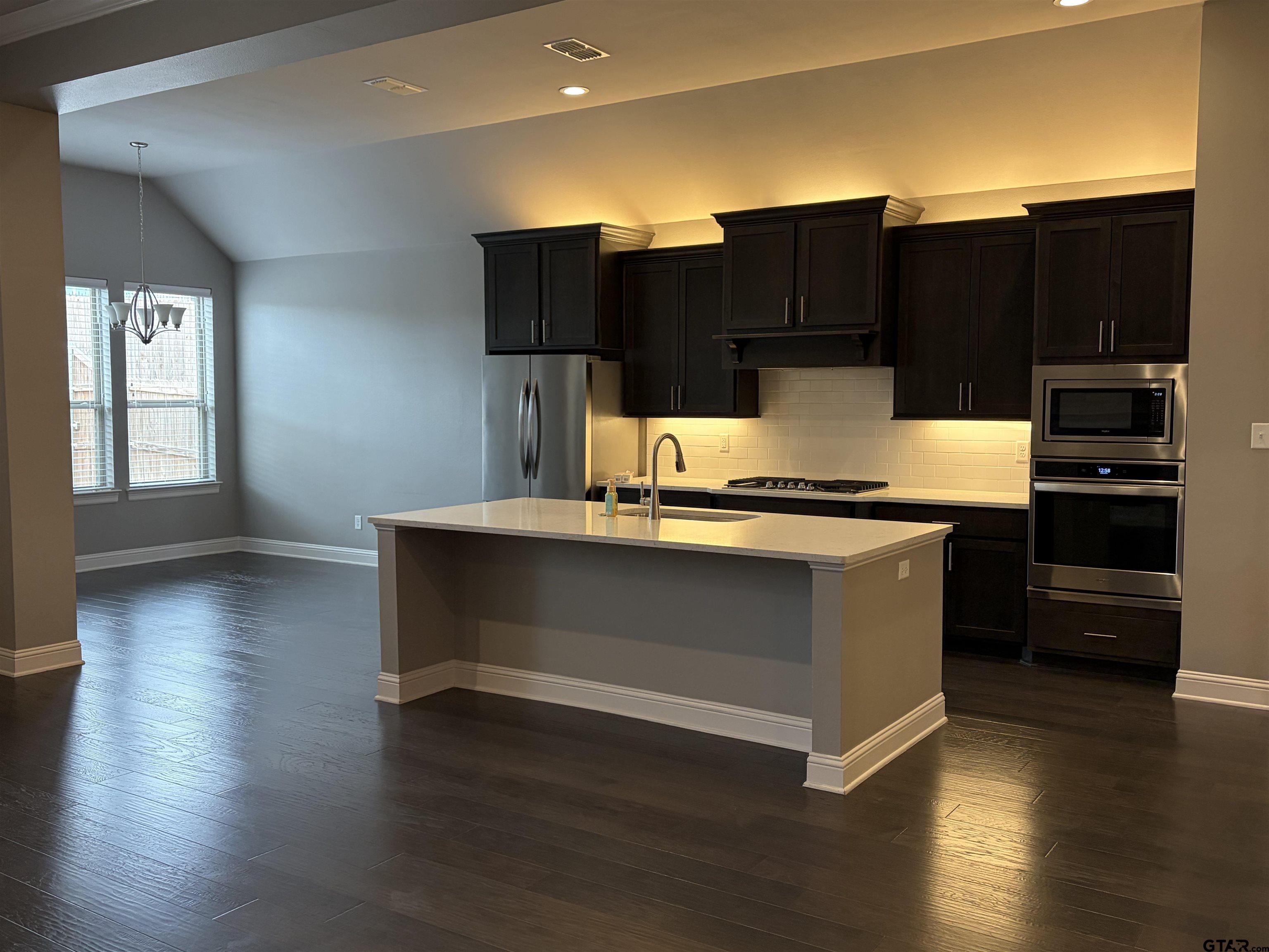 9150 Teal Flight Way