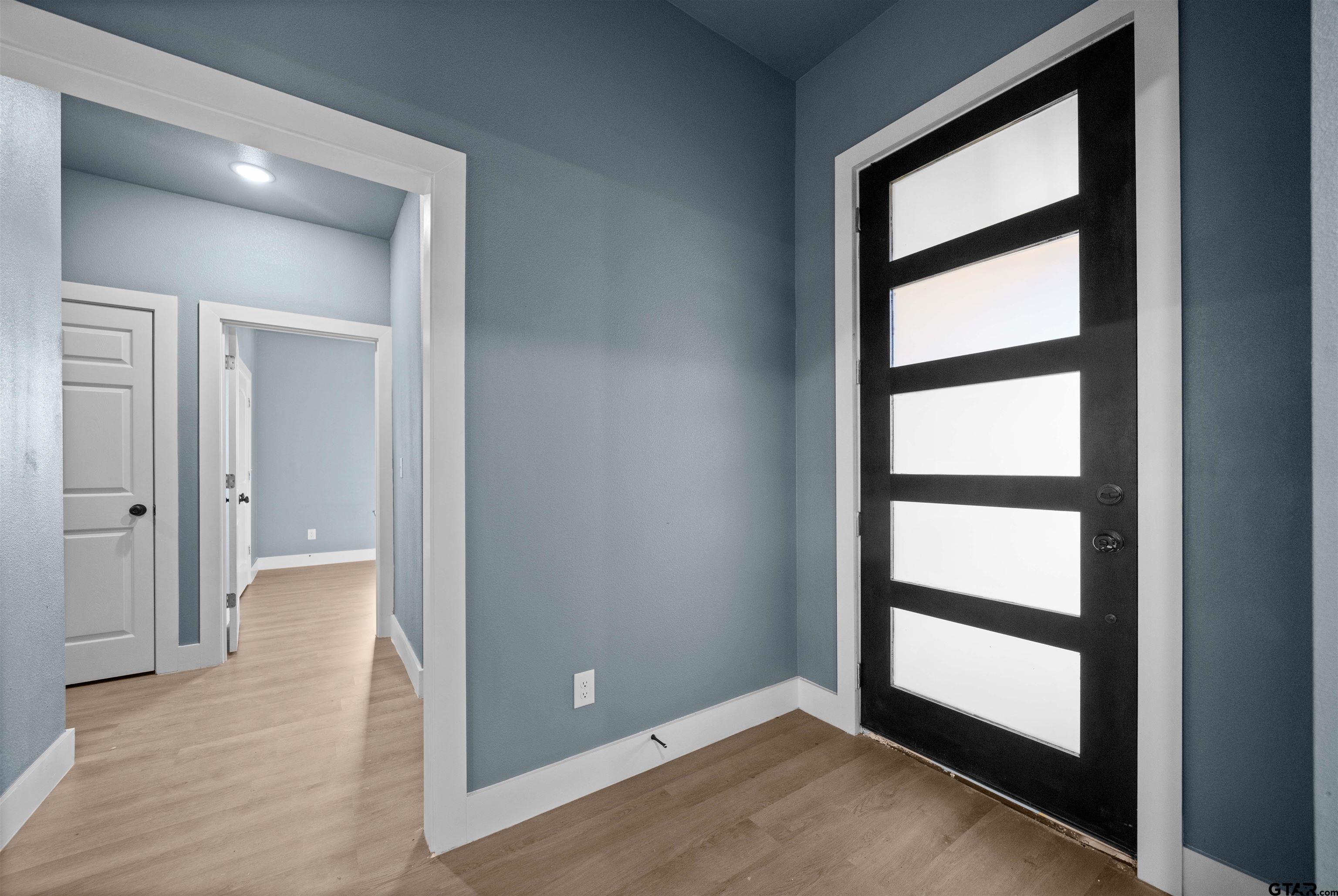 12134 Oak Grove Drive