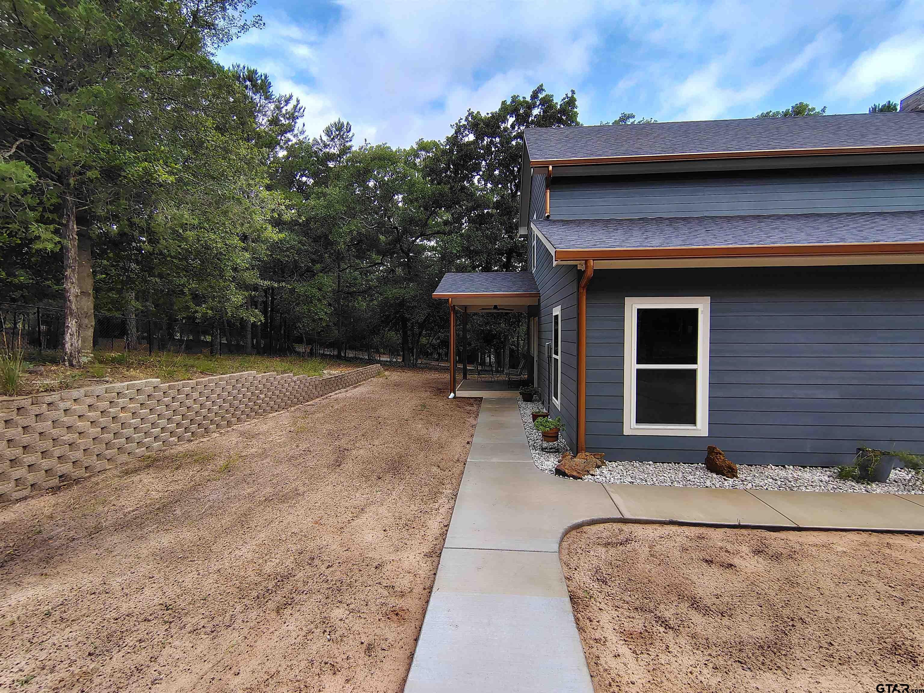 118 Primrose Path