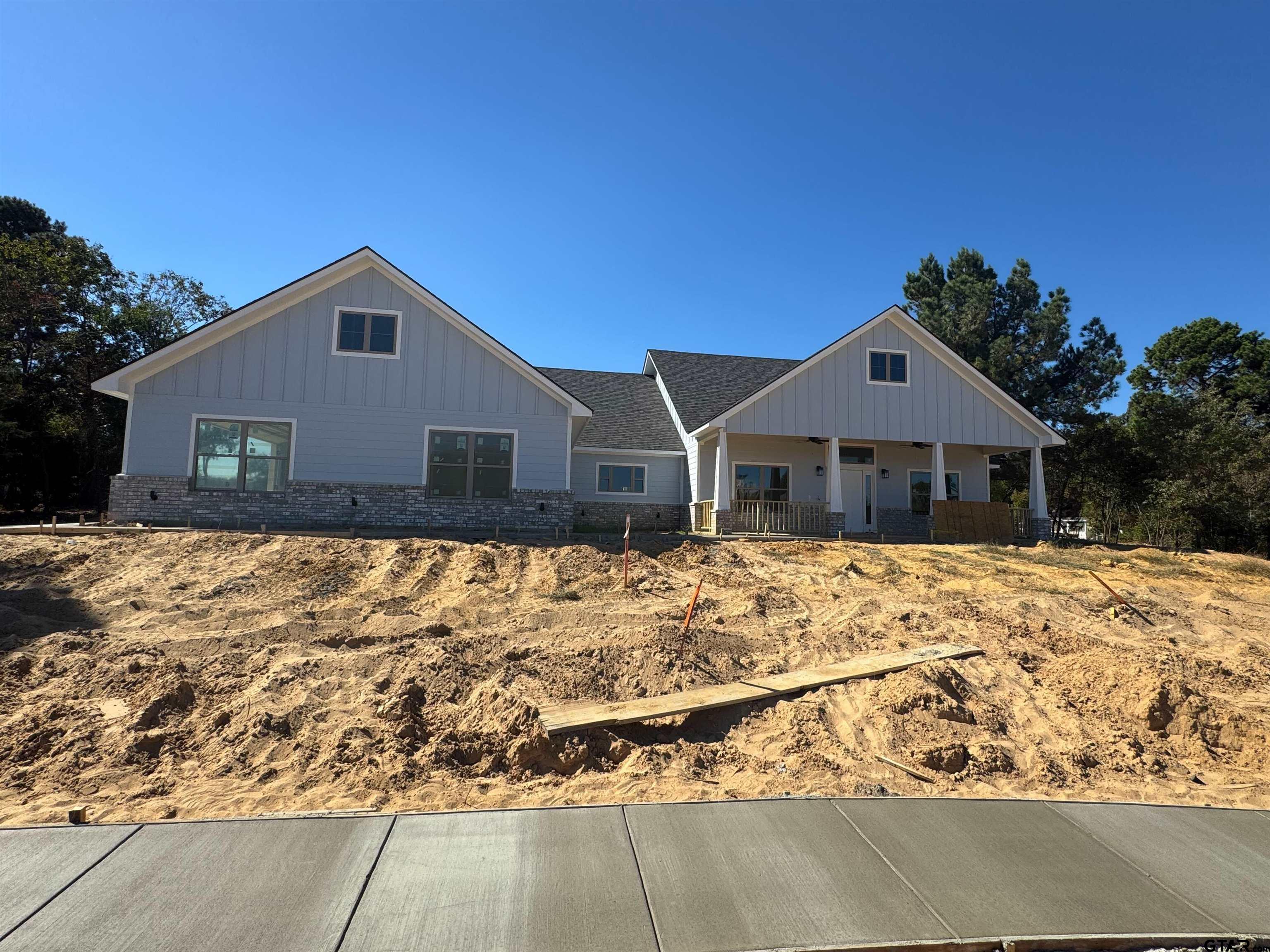 17248 Woodcrest Circle