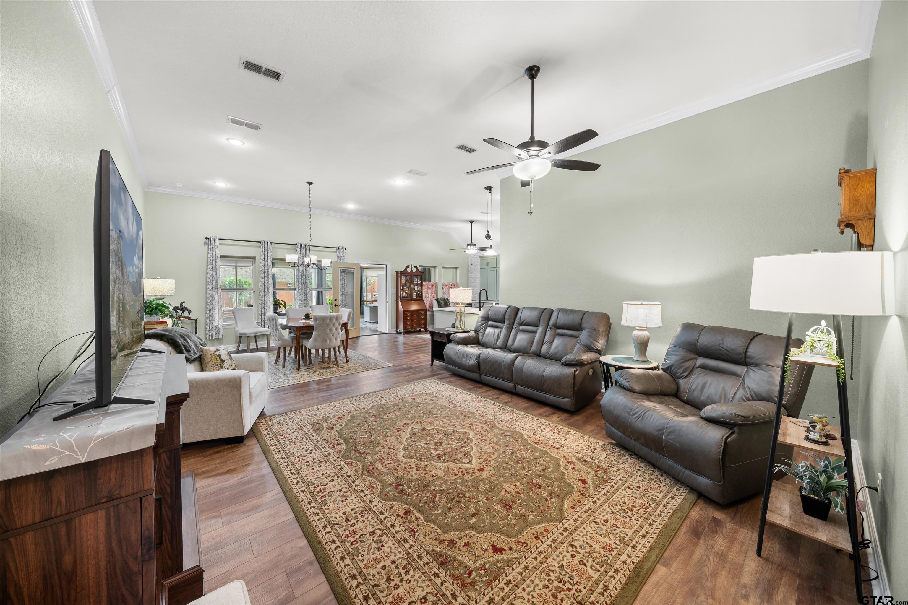 4214 Colina Trail