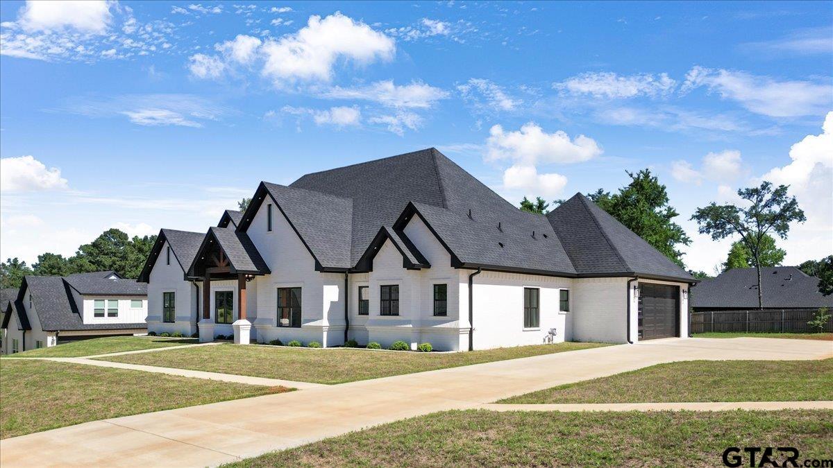 12255 Oak Grove Drive