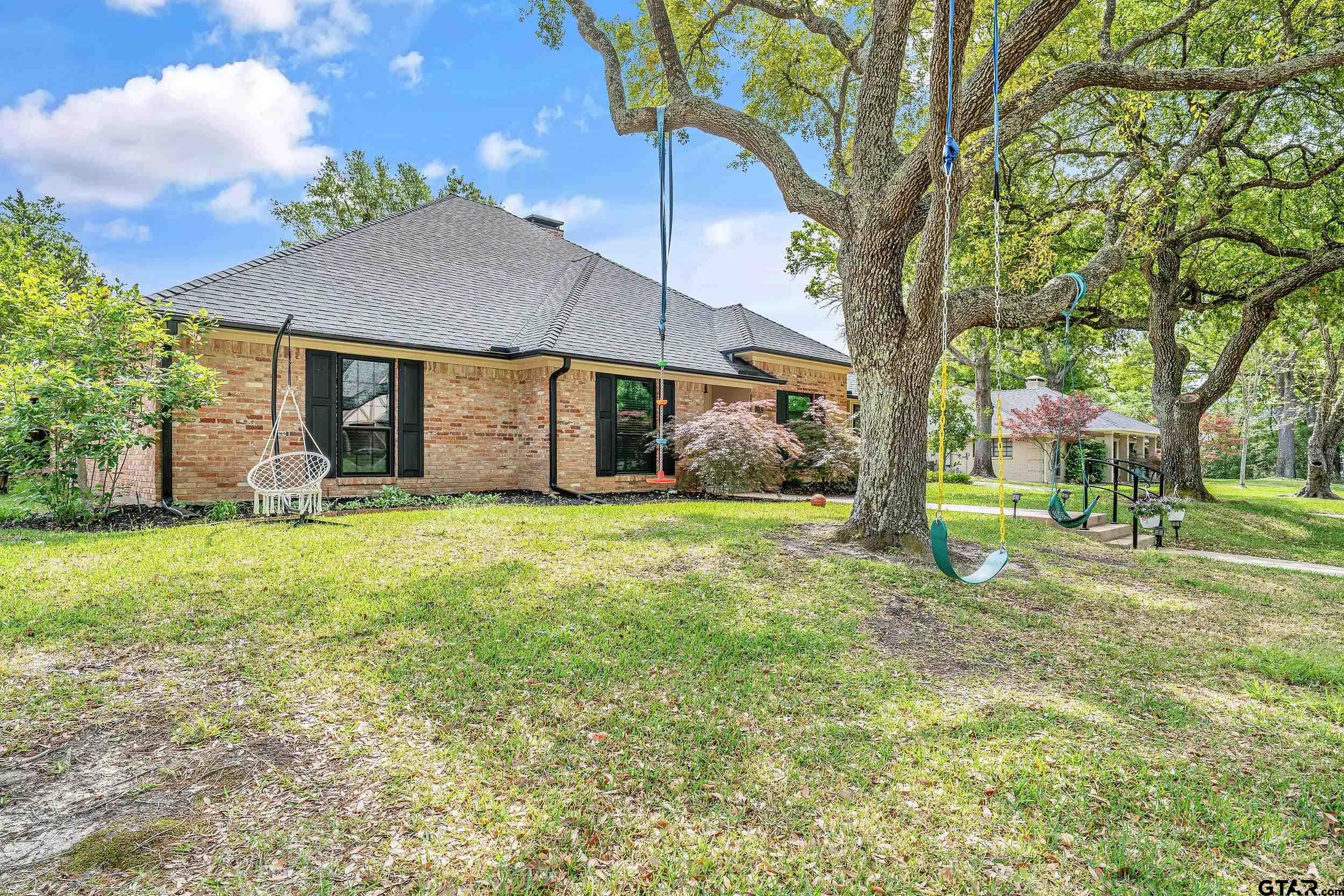 3912 Allendale