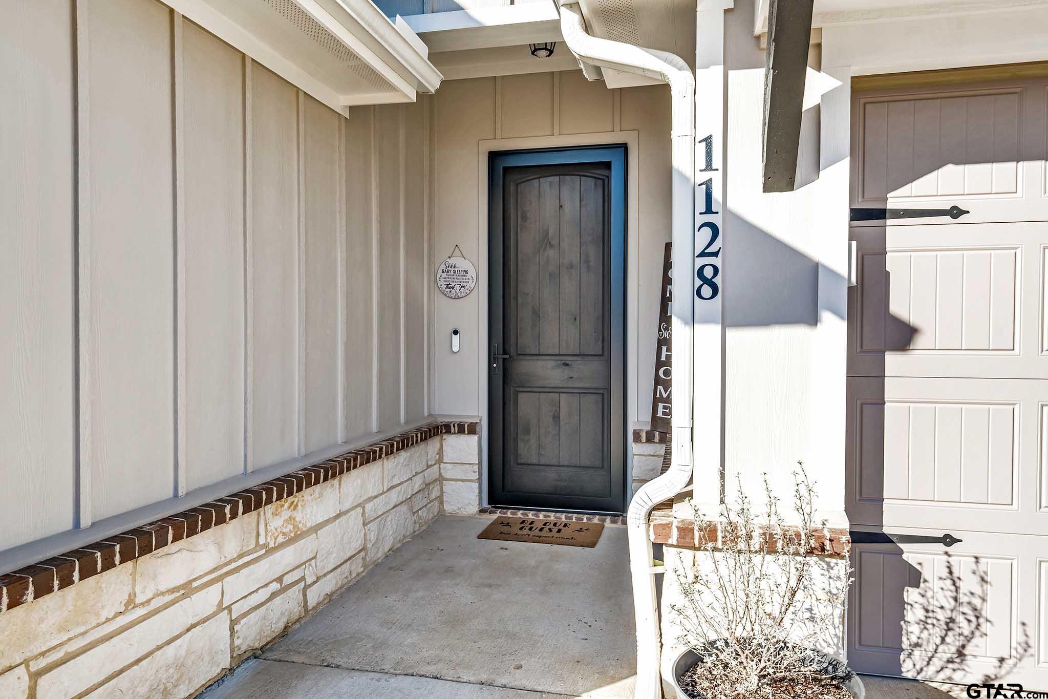 1128 Rhome Hill Road