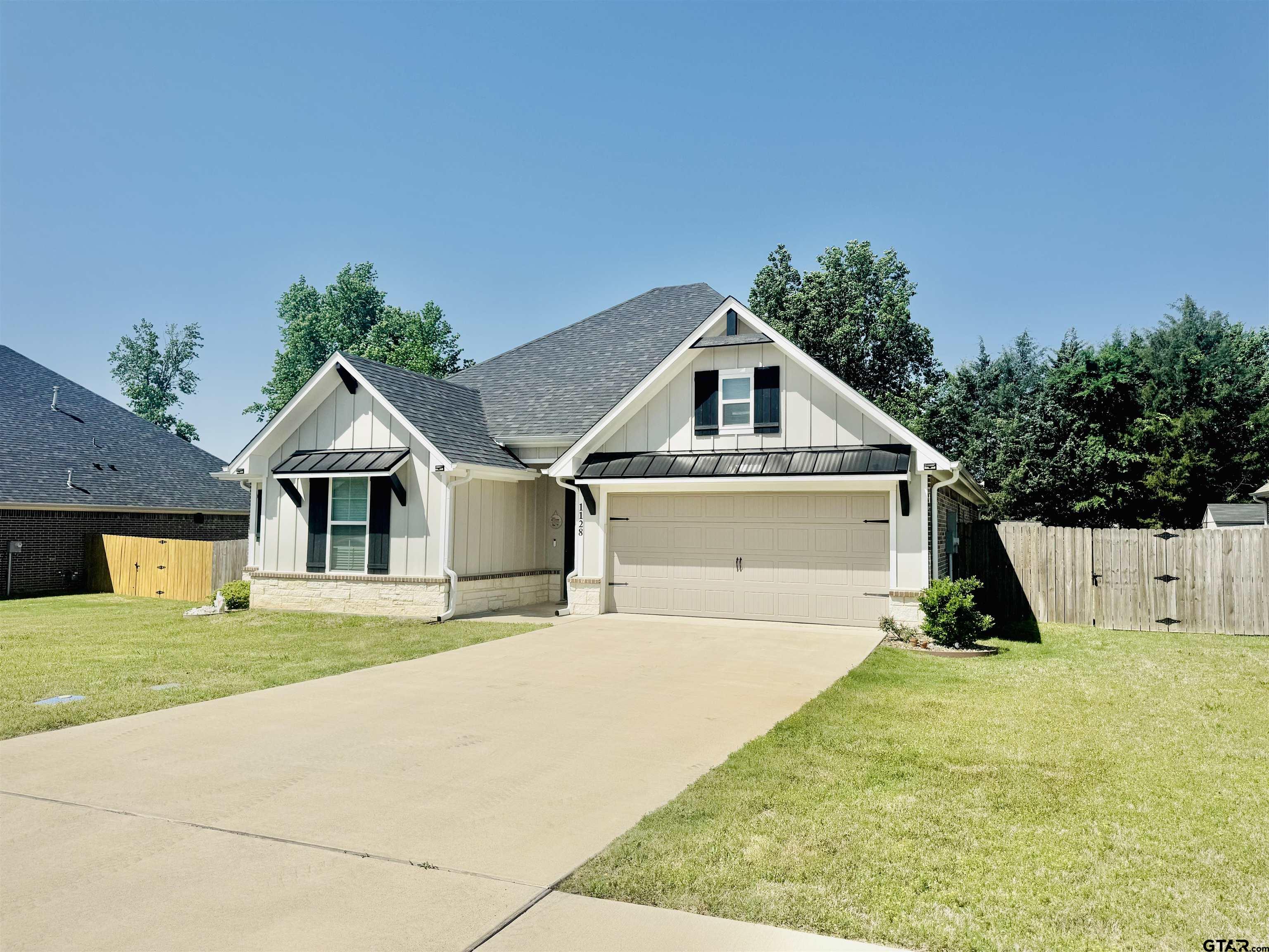 1128 Rhome Hill Road