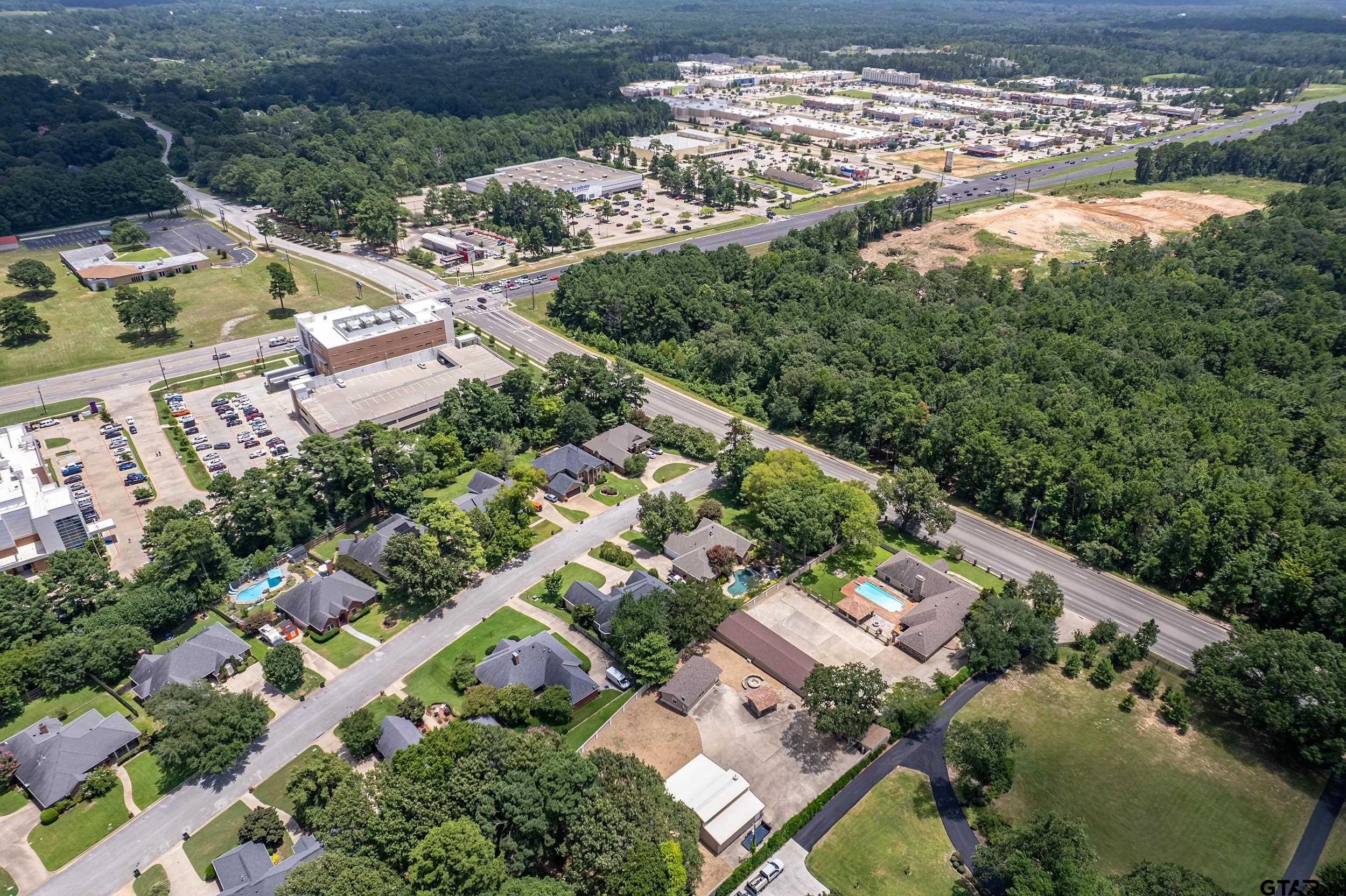 231 W Cumberland Rd