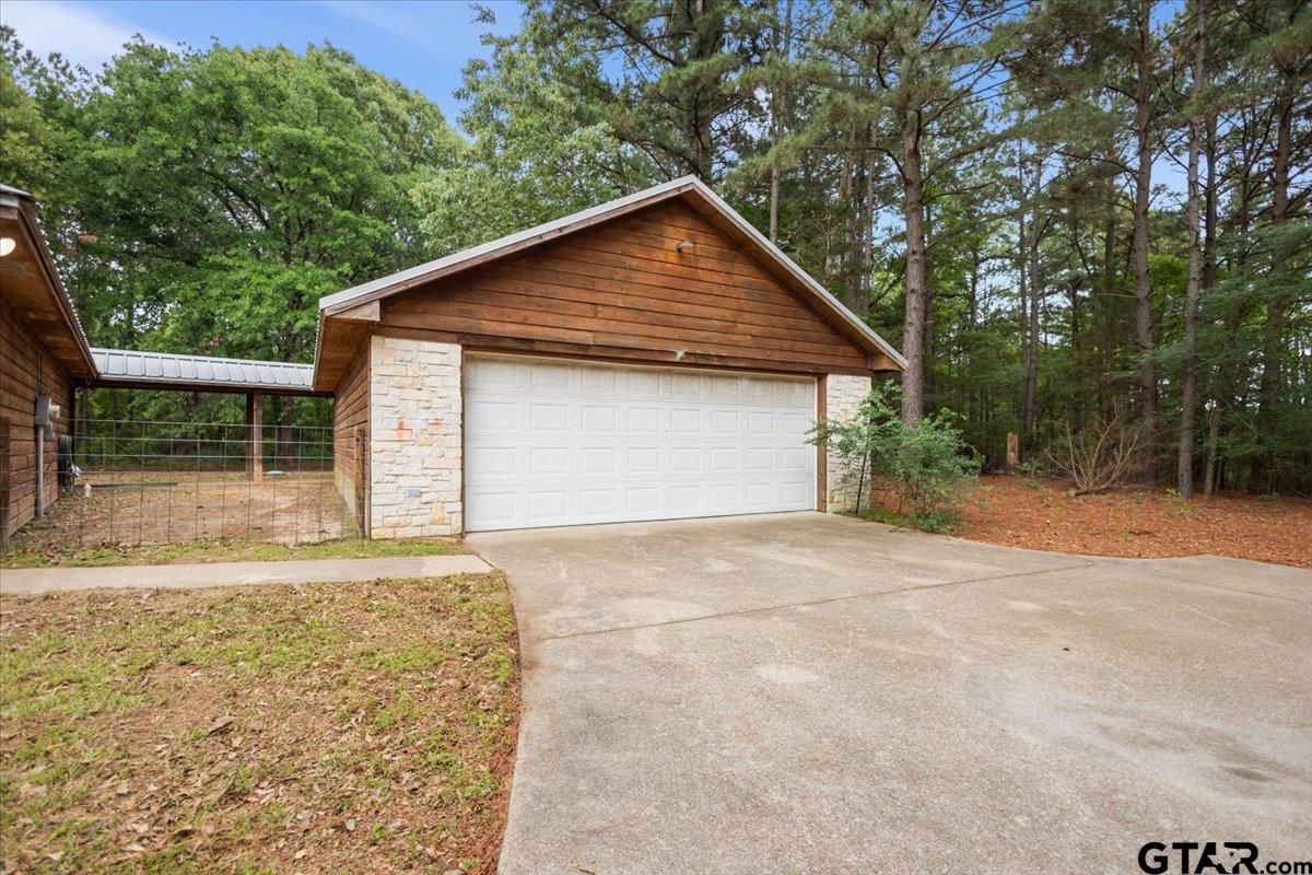 16736 County Road 4199