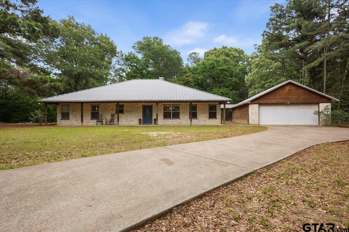 16736 County Road 4199