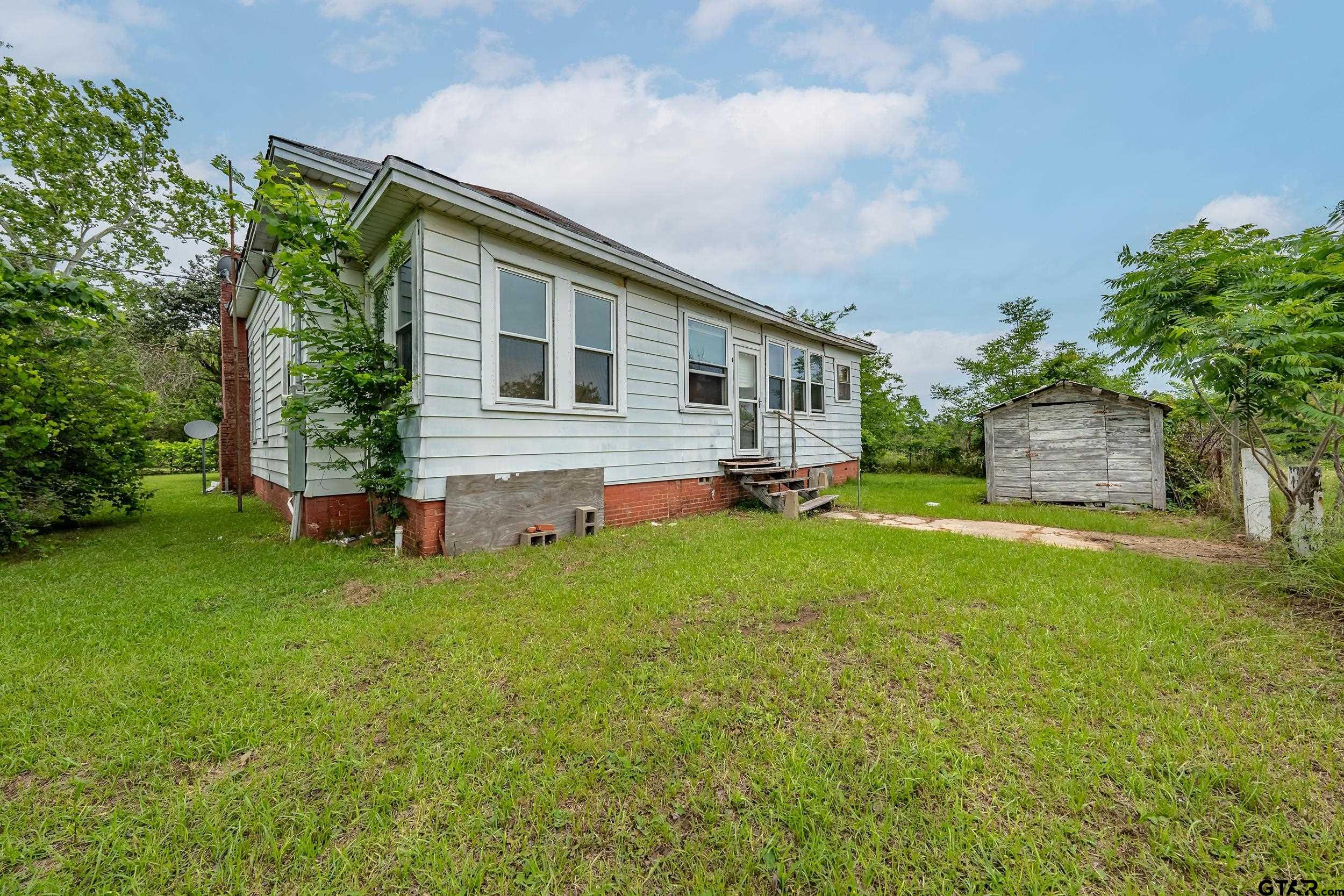 6591 E FM 235