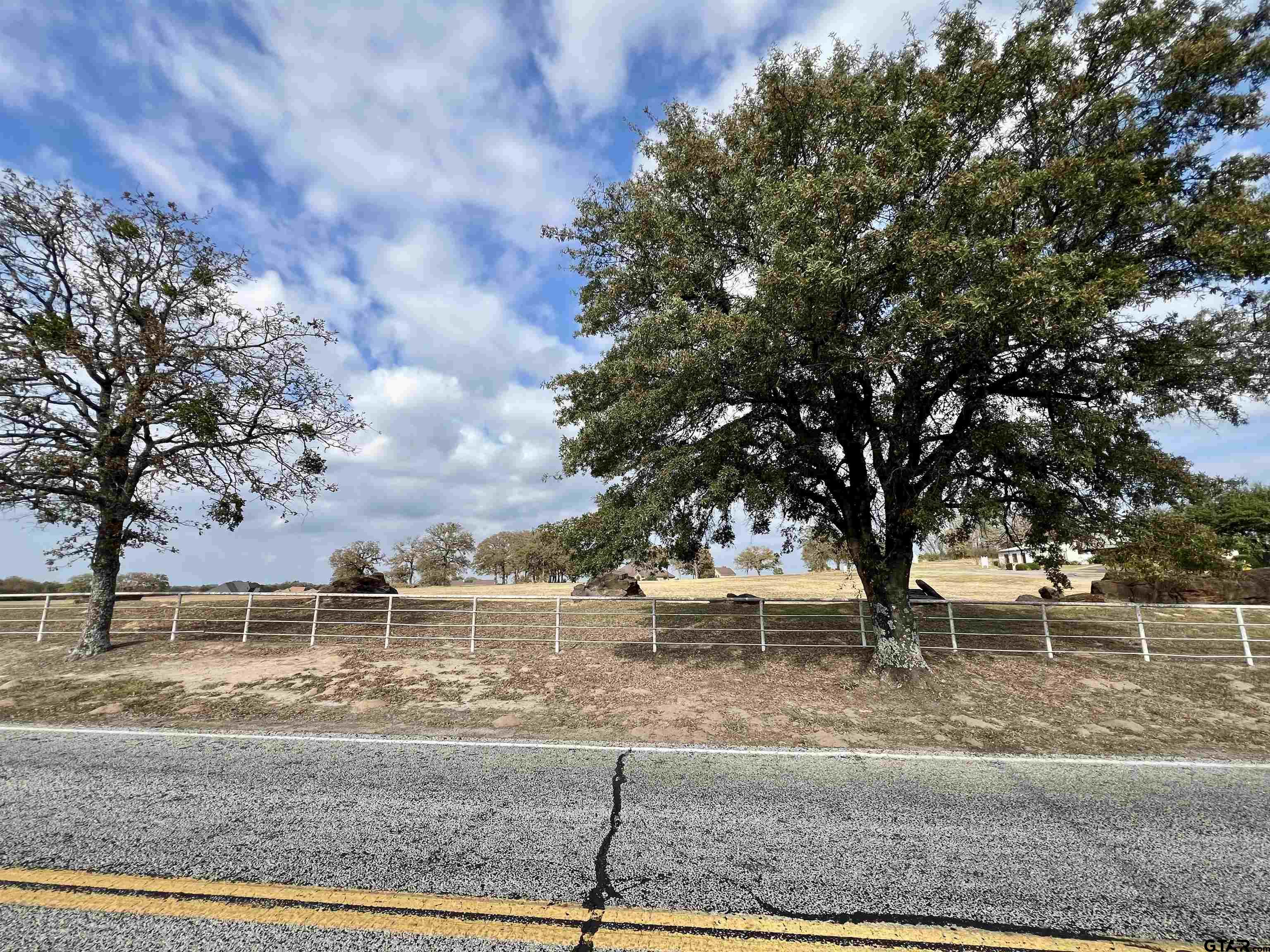 15511 Stallion Lake Blvd