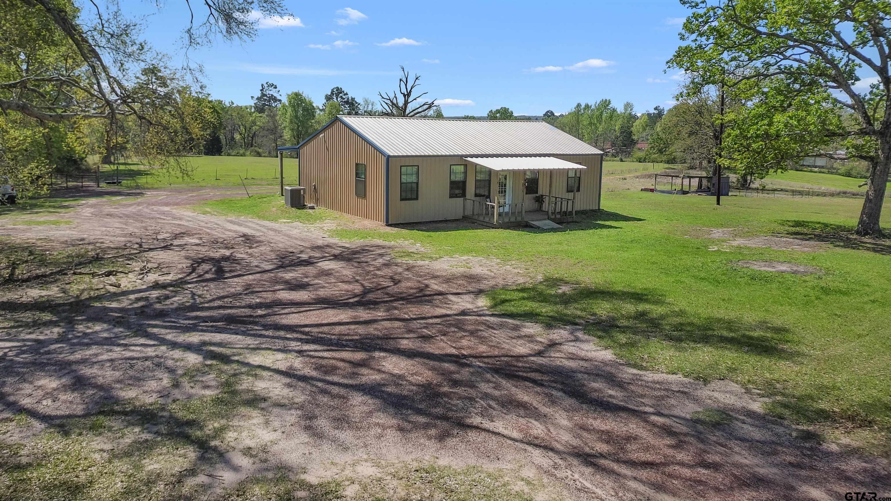 21556 US Hwy 84 E