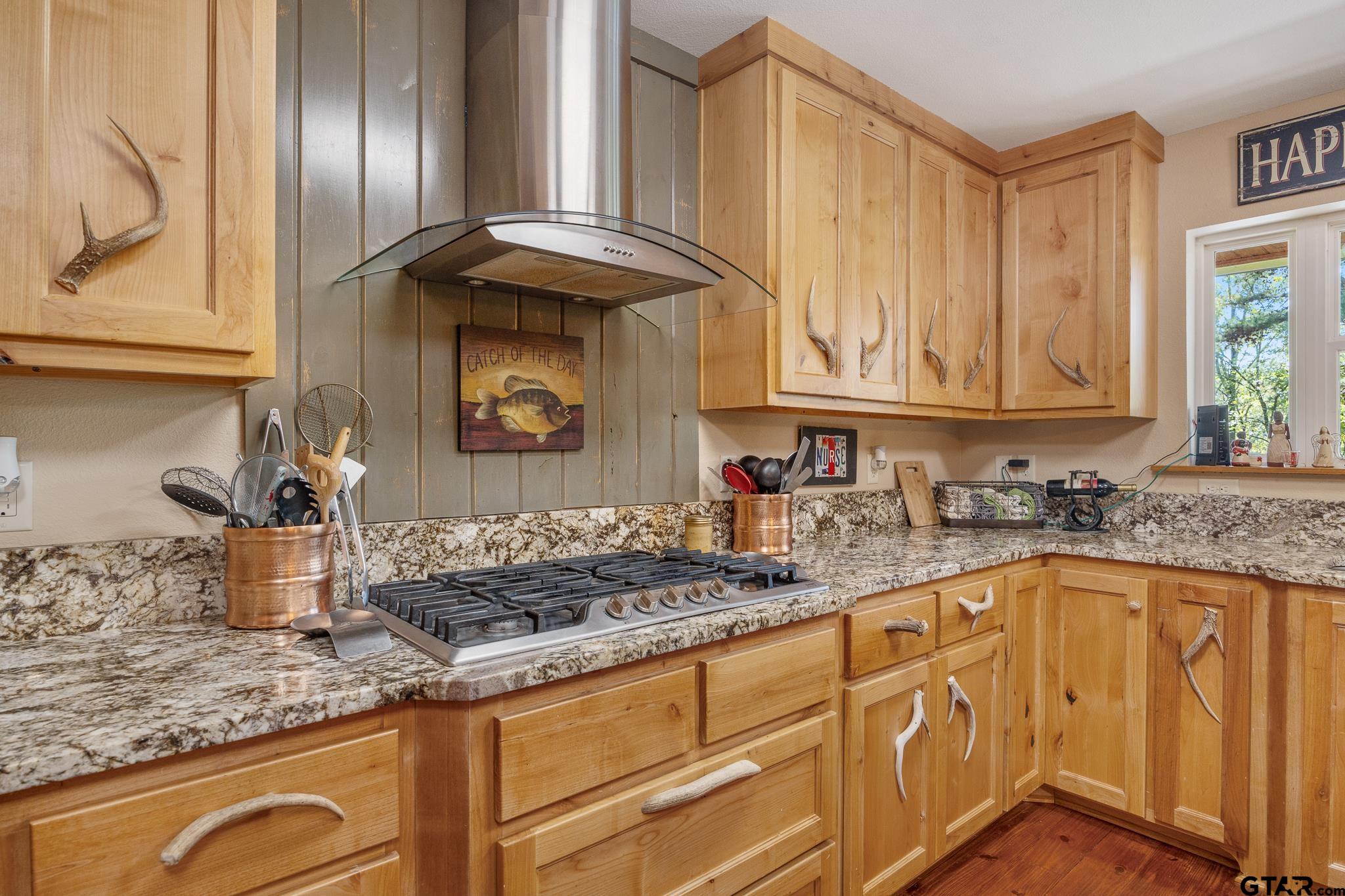 Frankston, Texas 75763, United States, 3 Bedrooms Bedrooms, ,3 BathroomsBathrooms,Residential,Pending,40009