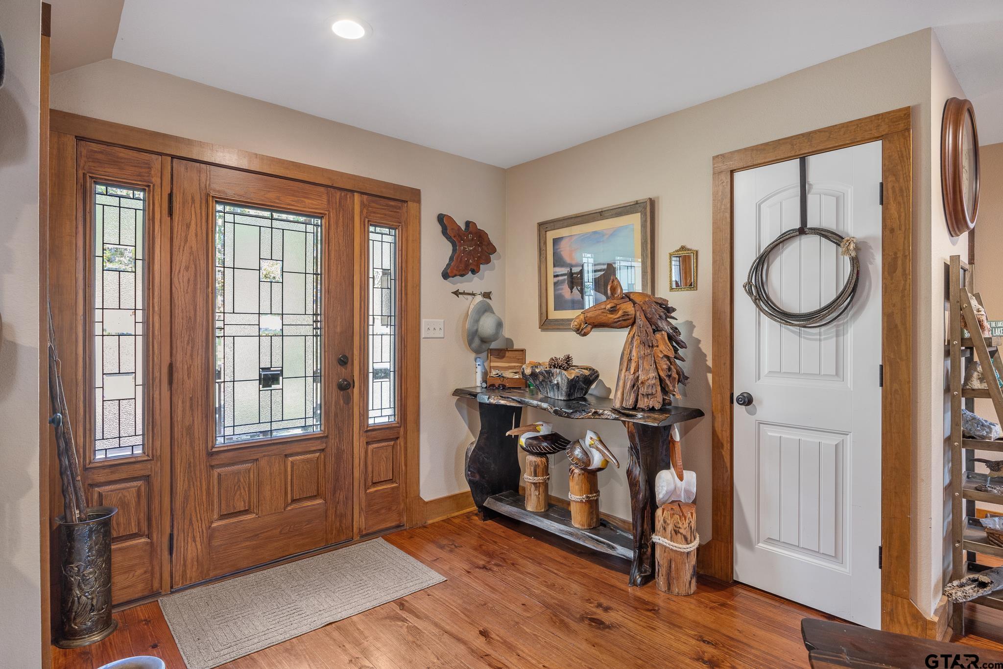 Frankston, Texas 75763, United States, 3 Bedrooms Bedrooms, ,3 BathroomsBathrooms,Residential,Pending,40009