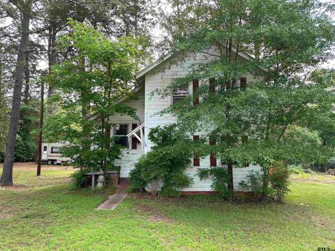 A home in Rusk