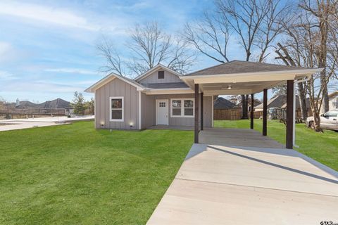 240 Elm St Winona TX 75792