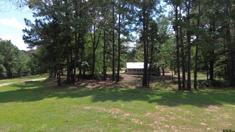2977 CR 1545 Crockett TX 75835