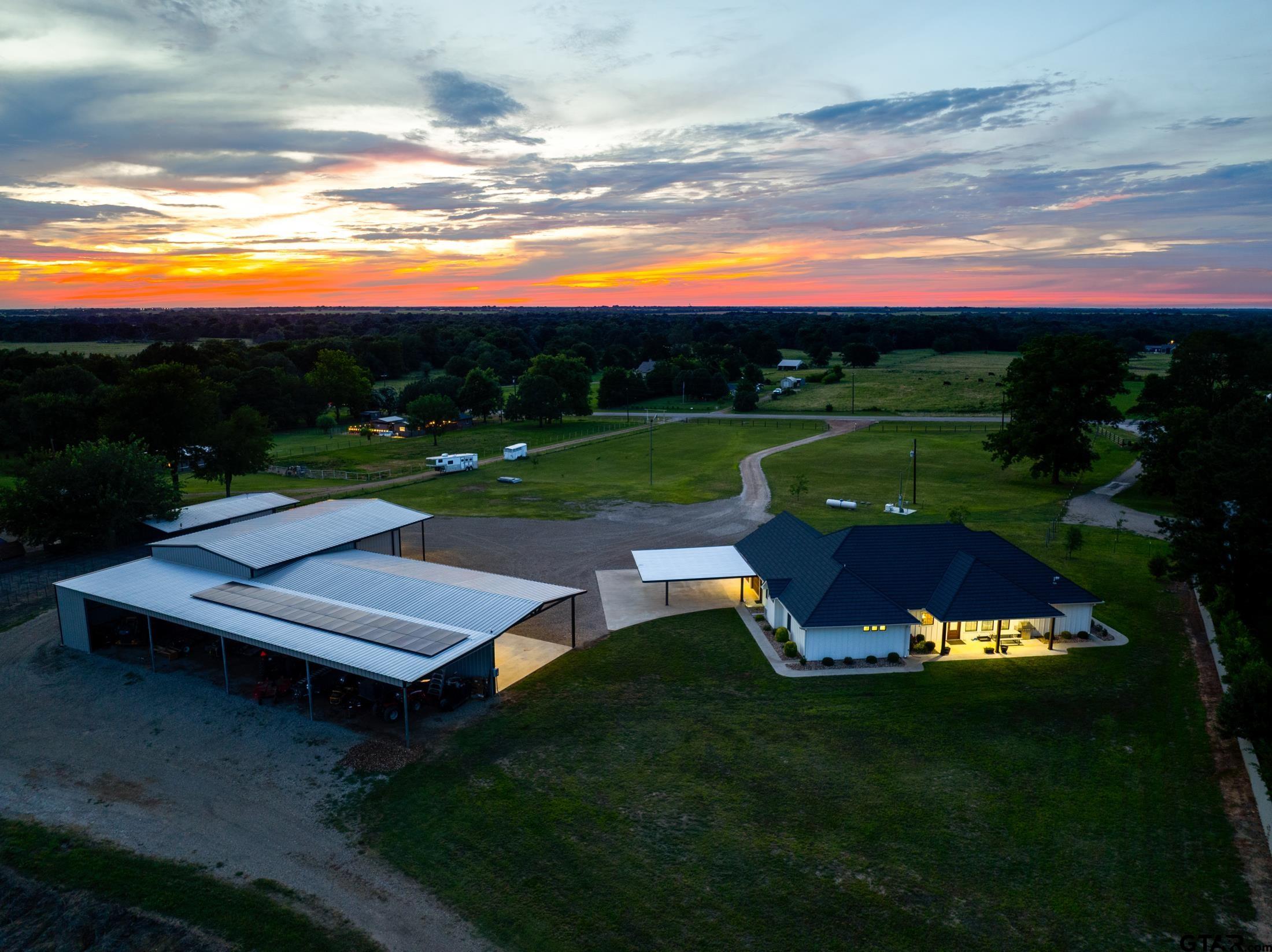 2087 Farm Road 1510