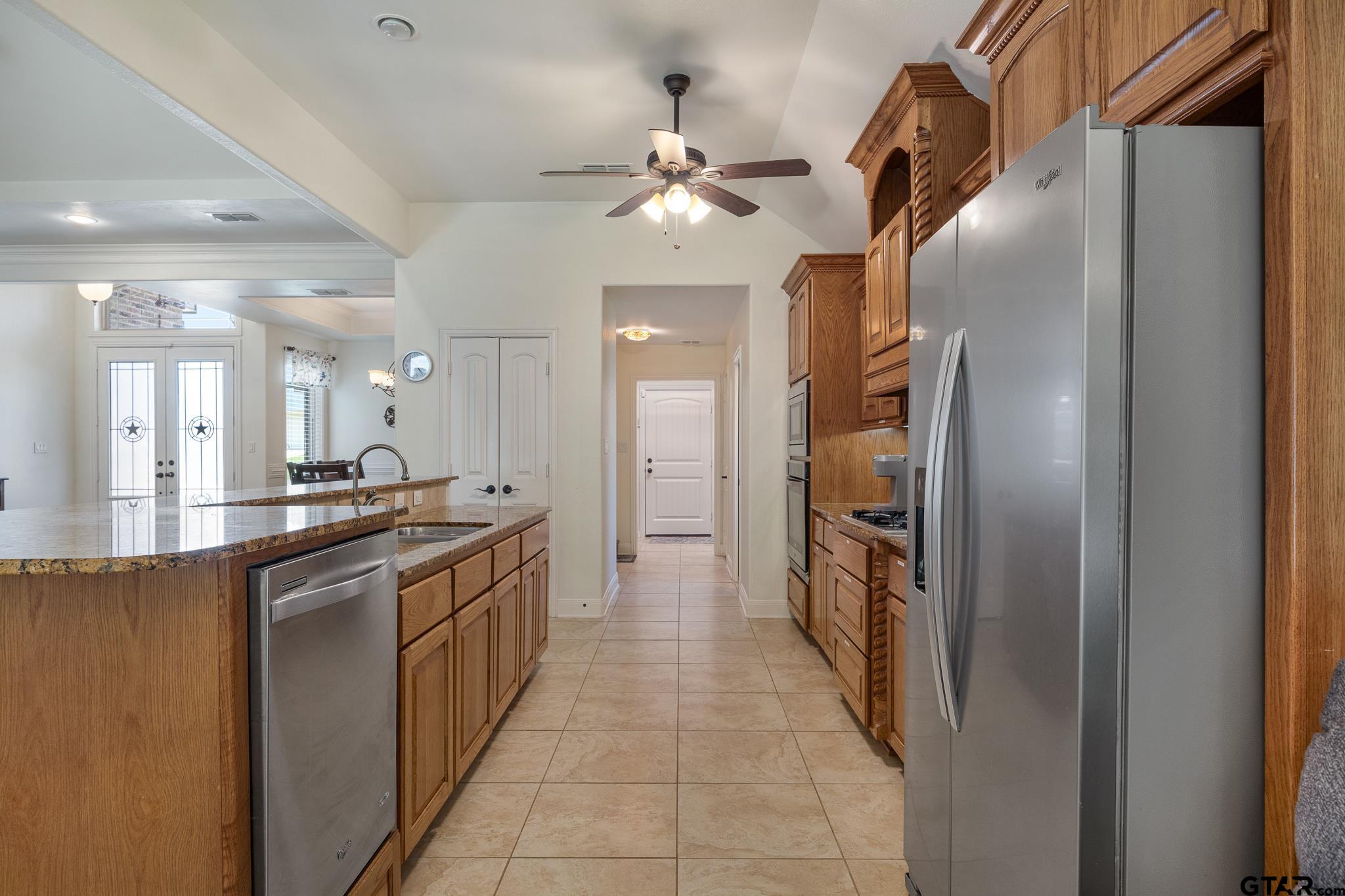 Flint, Texas 75762, United States, 3 Bedrooms Bedrooms, ,3 BathroomsBathrooms,Residential,Active,199489