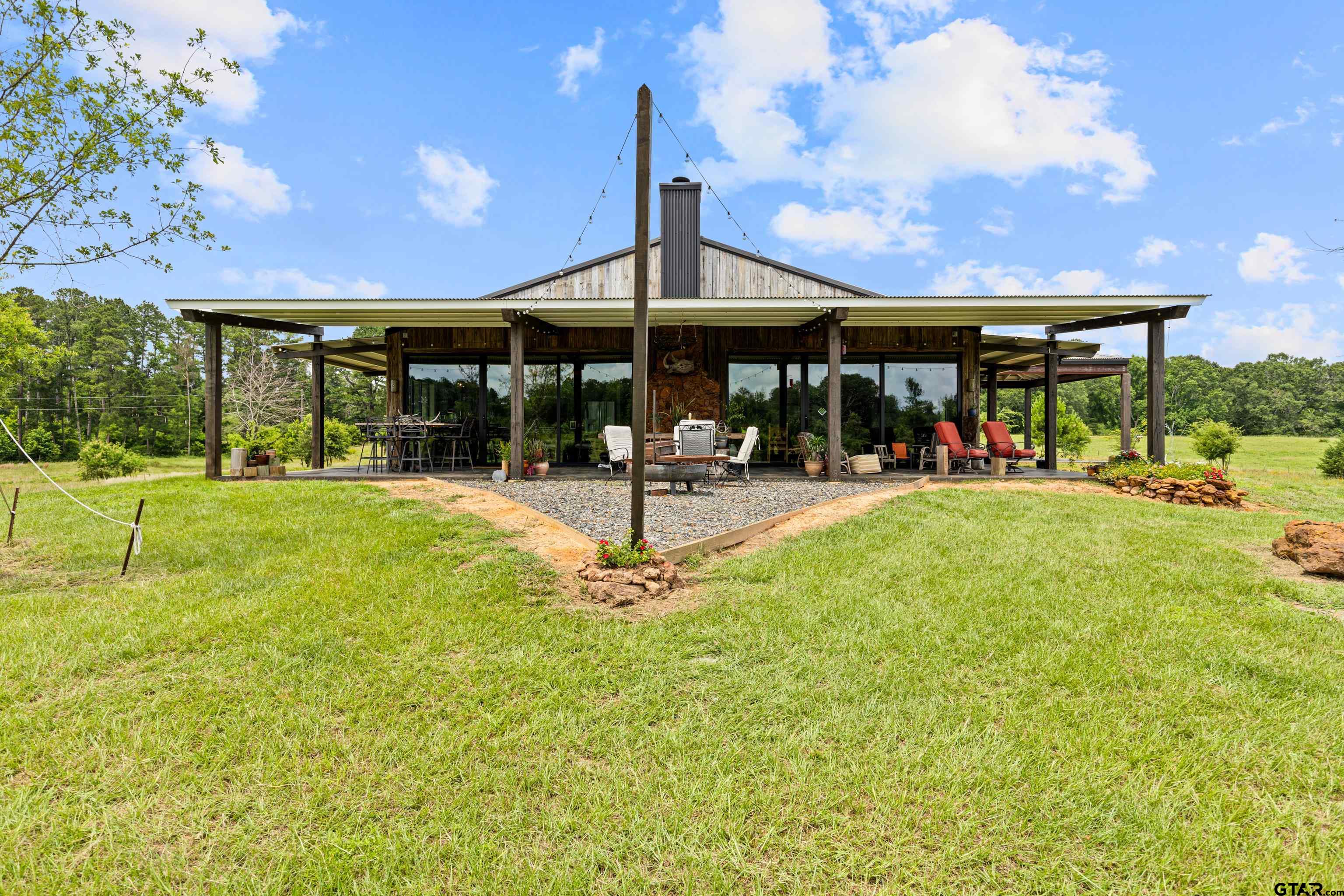 11476 FM 1716