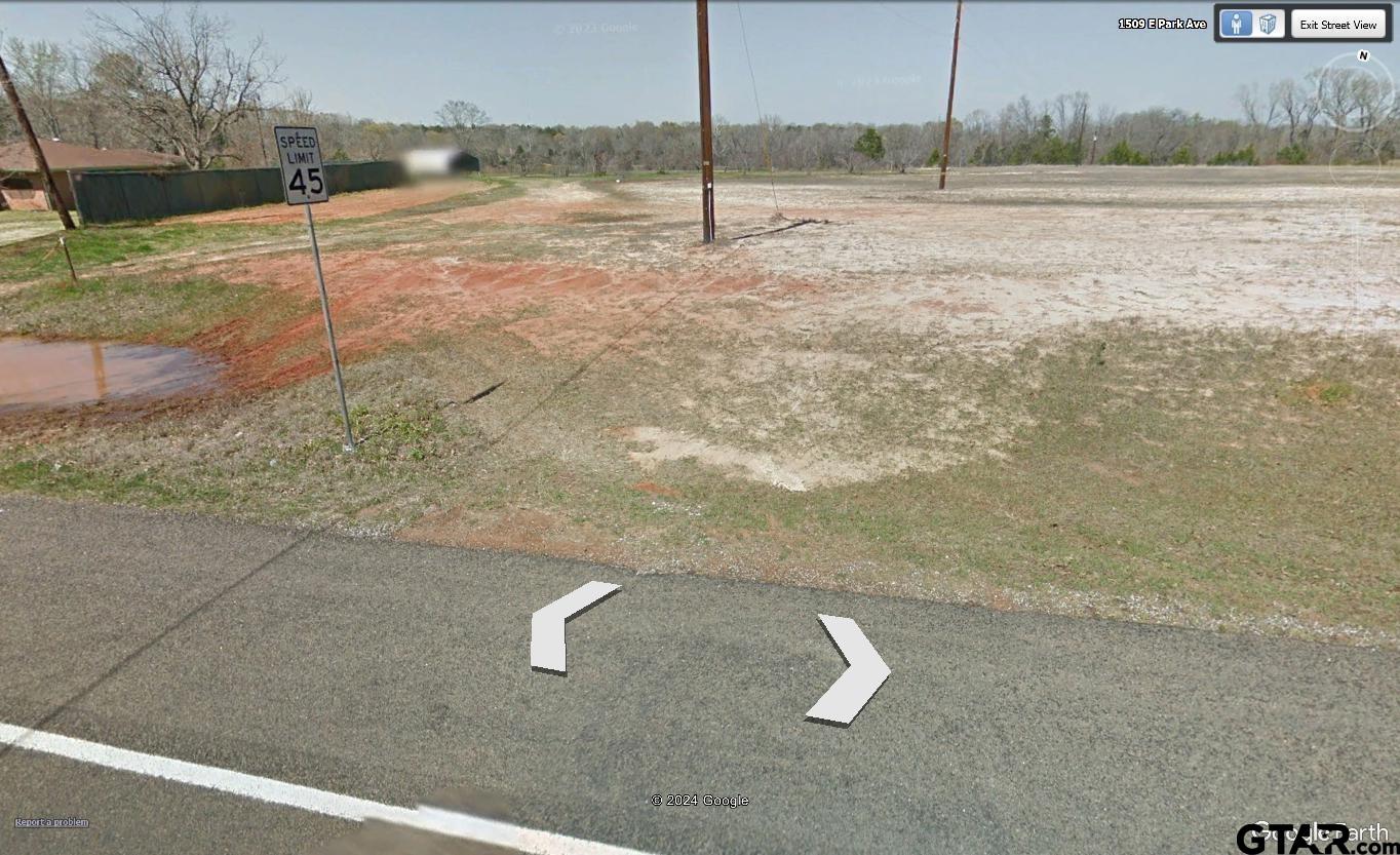 1515 E PARK AVE E PARK AVE