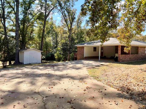 A home in Hughes Springs