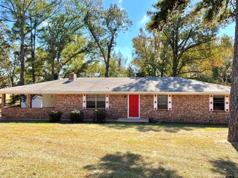 A home in Hughes Springs