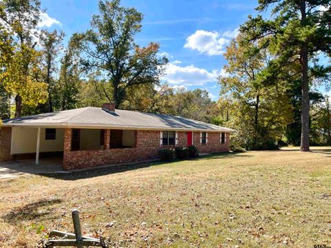 A home in Hughes Springs