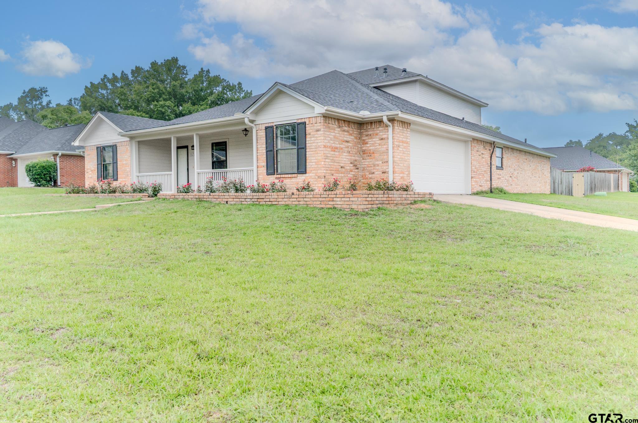 501 W Rieck Rd