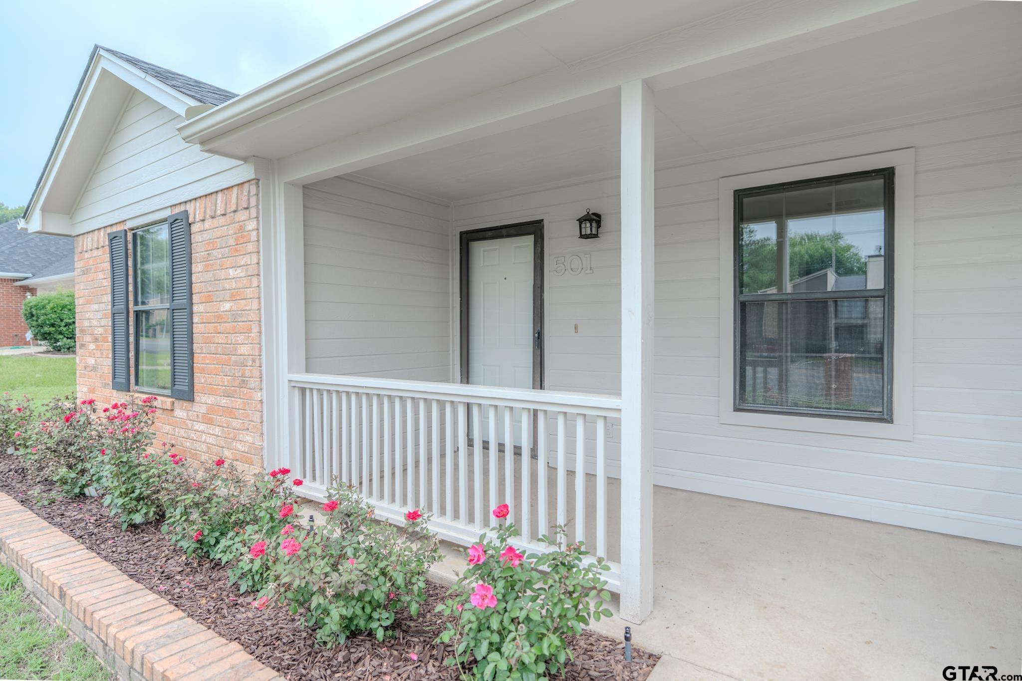 501 W Rieck Rd