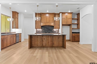 13808 Luka Lane Tyler TX 75704