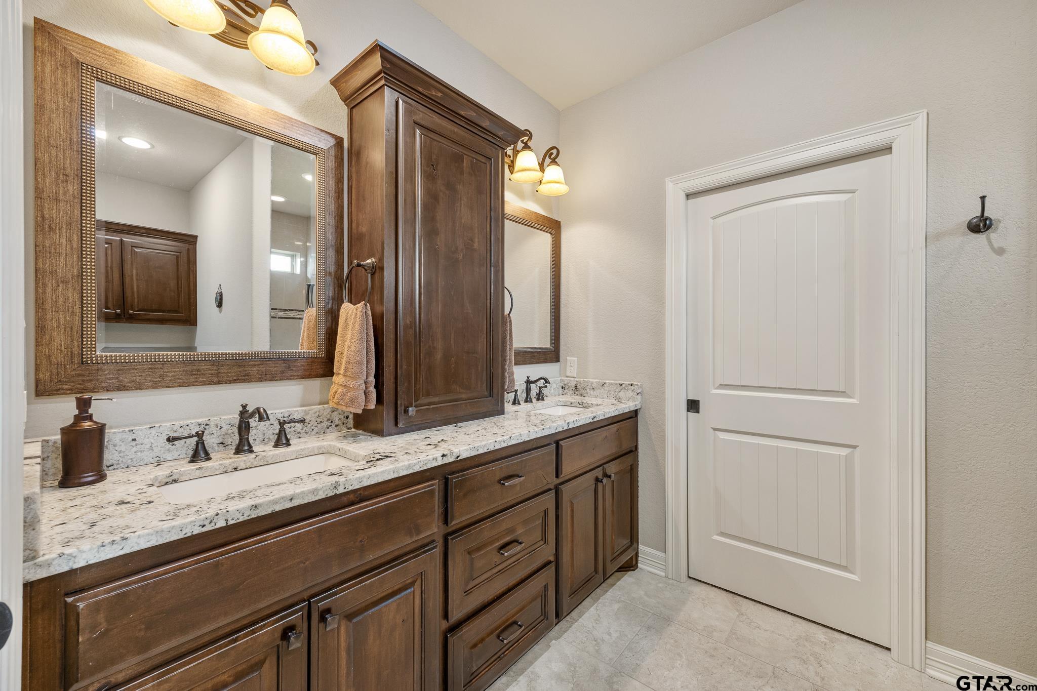 Tyler, Texas 75707, United States, 3 Bedrooms Bedrooms, ,2 BathroomsBathrooms,Residential,Active,118694